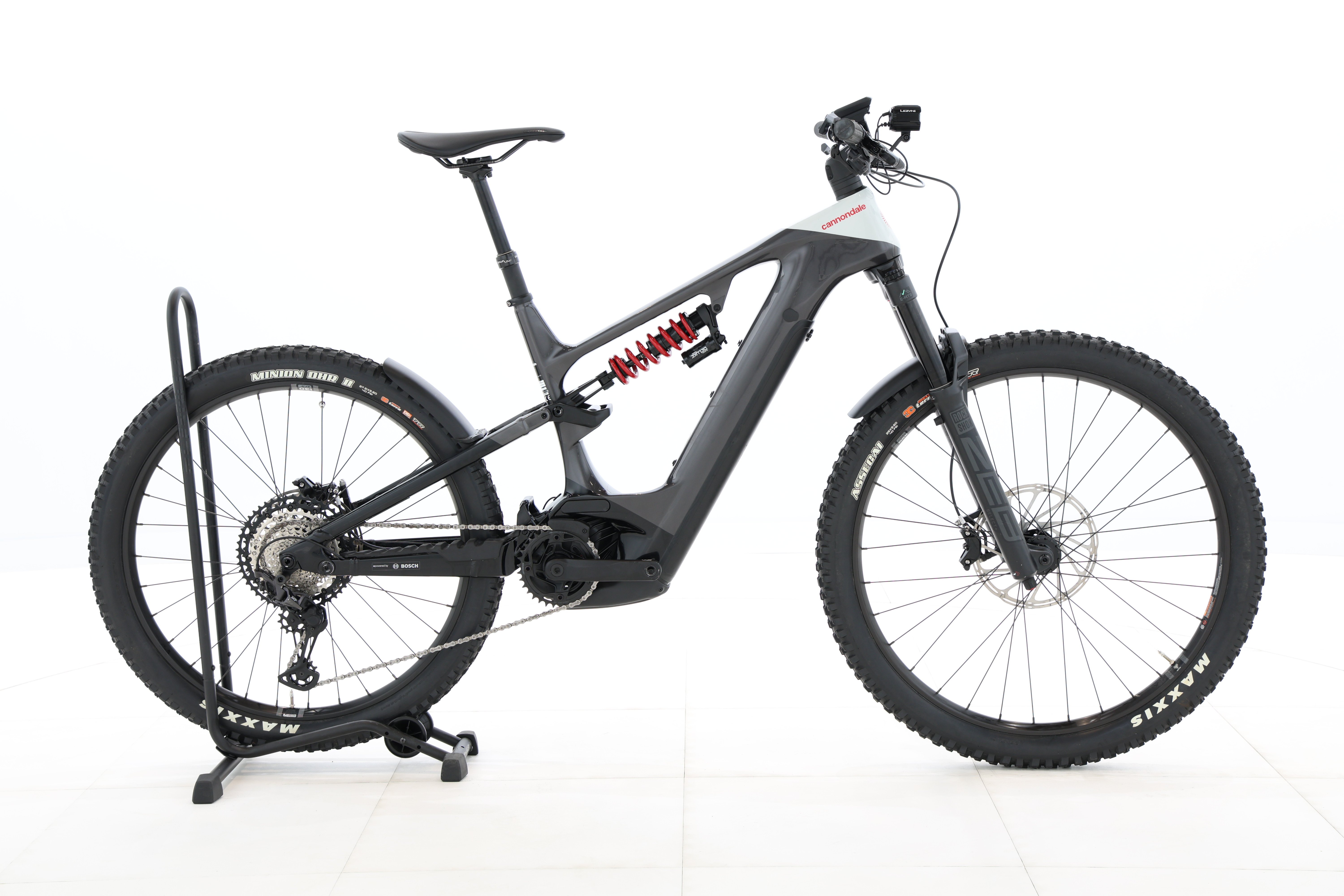 ccfefdff-e133-4703-9f69-838ab76c149a