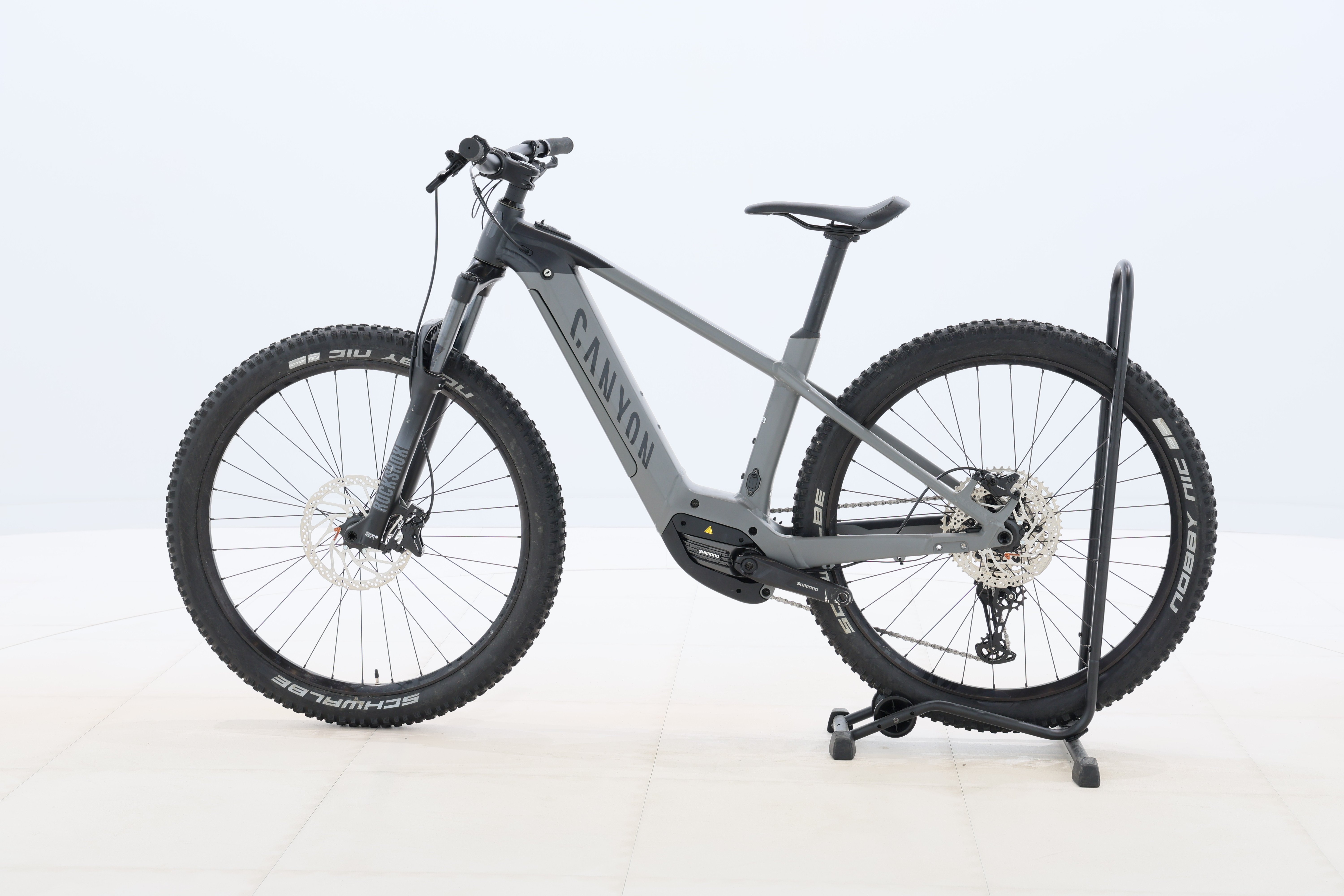 2e165bcb-eb00-4bda-8f14-4235a9eda1e2