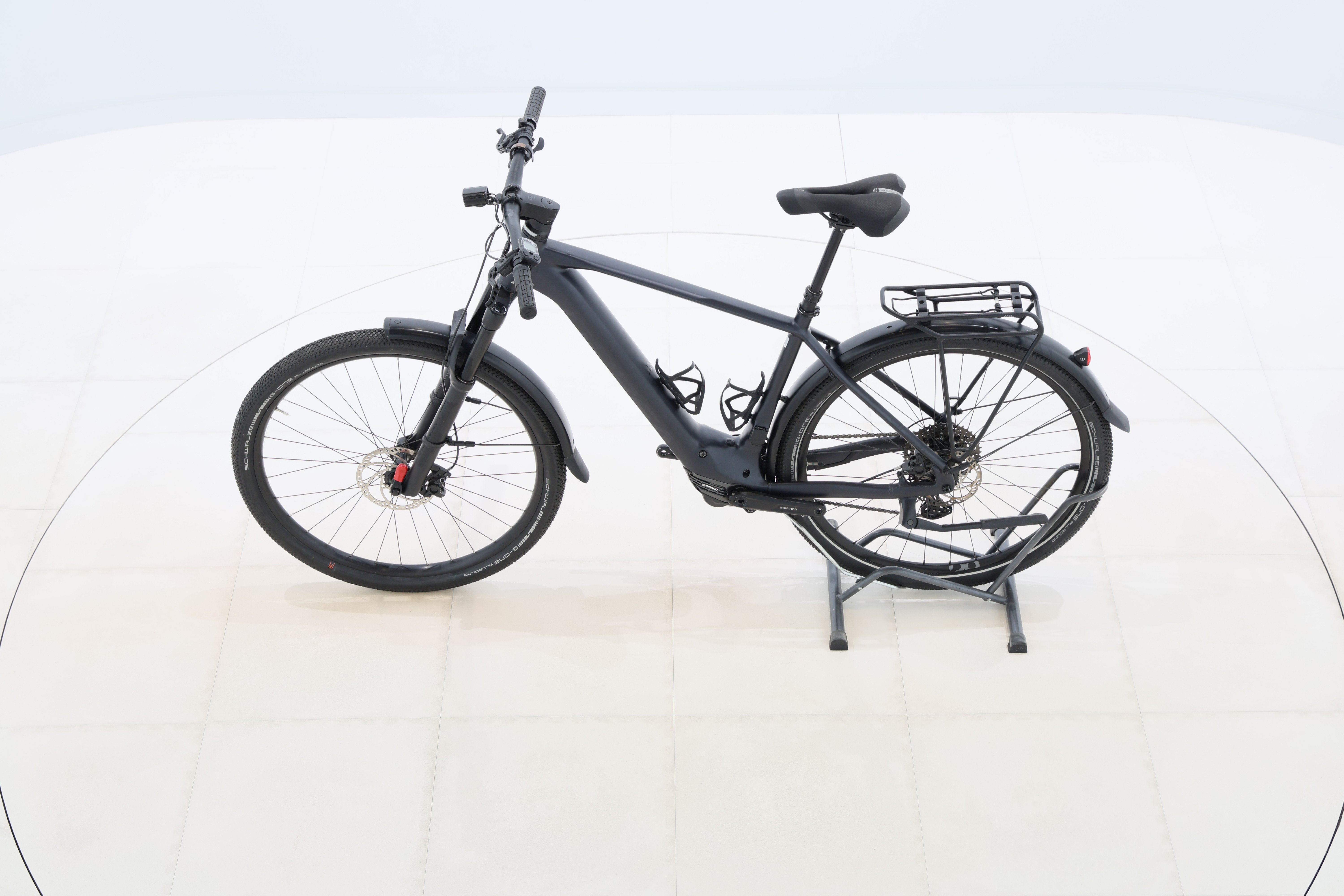 00c428cb-8105-4fc2-ba66-95e3e9335935