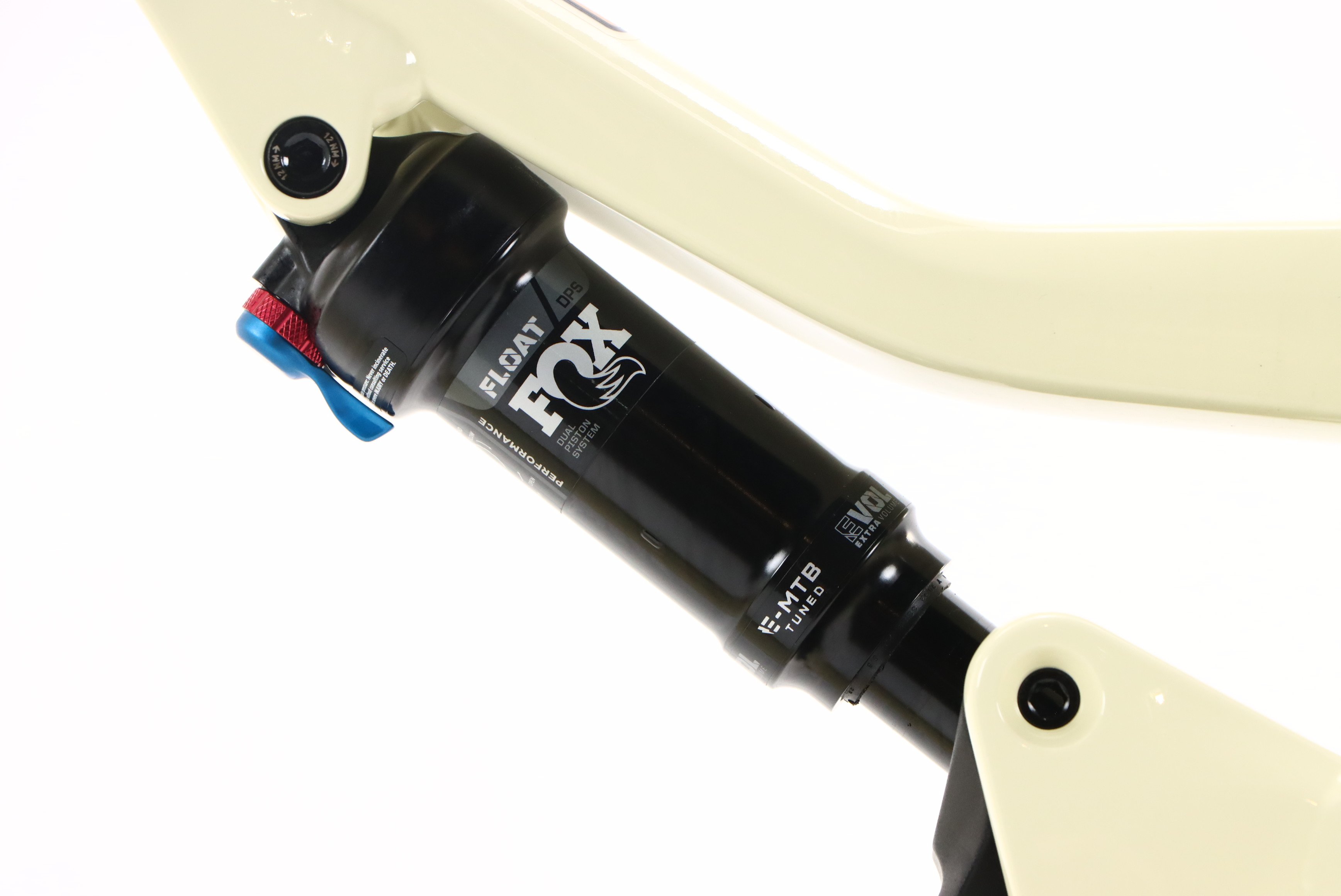 8e333adb-6f7a-469b-952e-ab5116339d8d