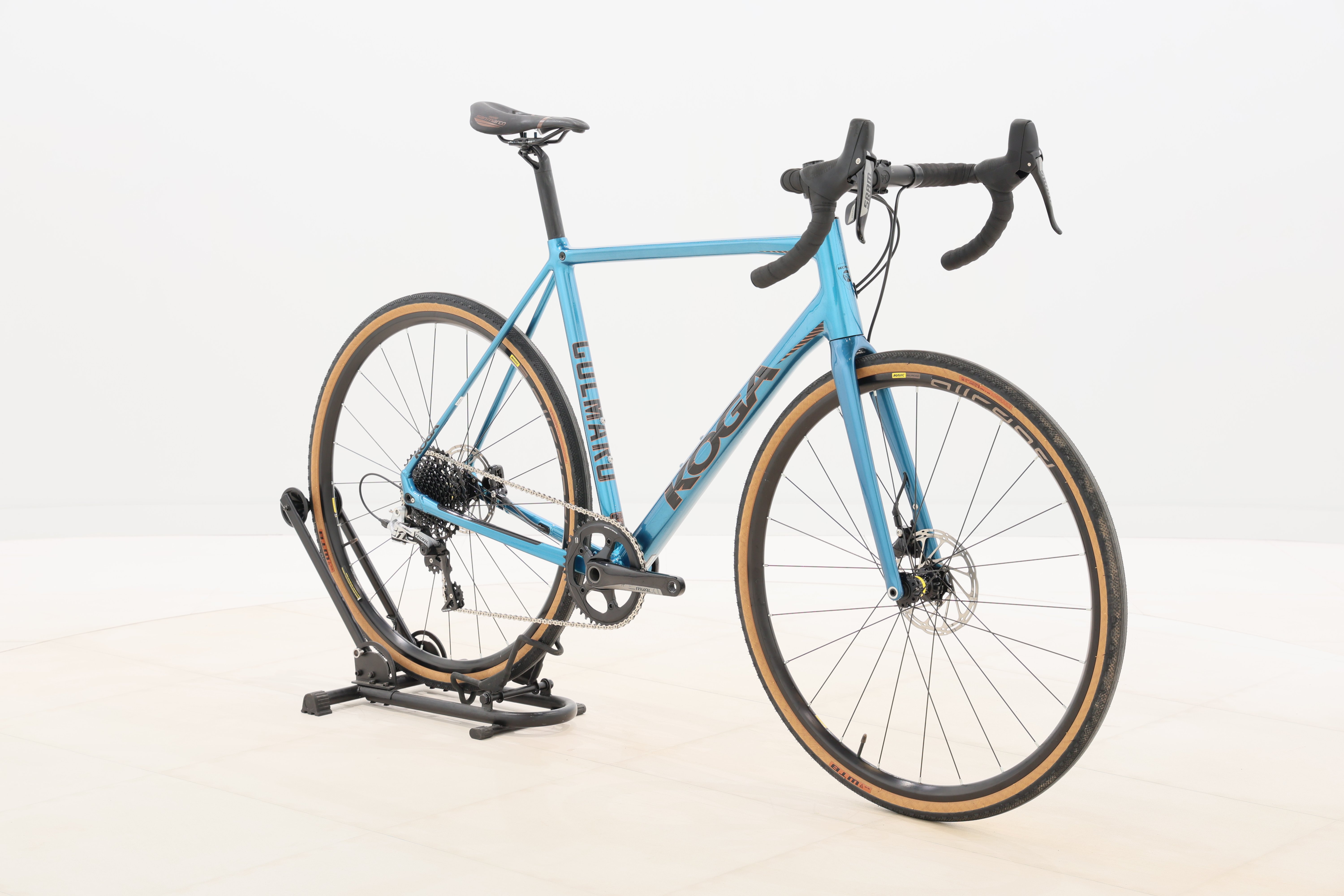 28adee4c-1a9b-4d3c-a9f5-21941c74dd04