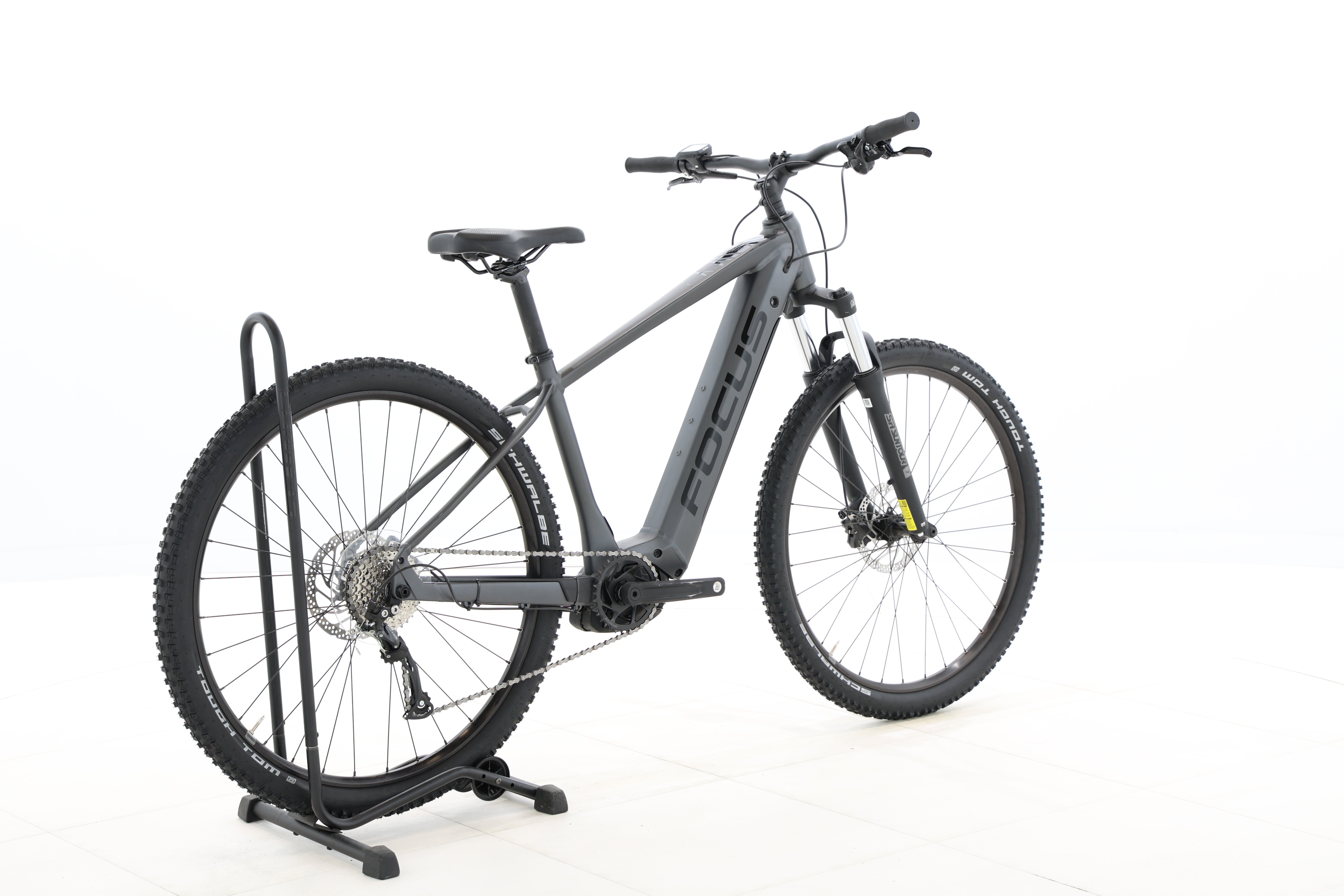 8bd99f45-a99d-45fc-8365-d68b9d64432e