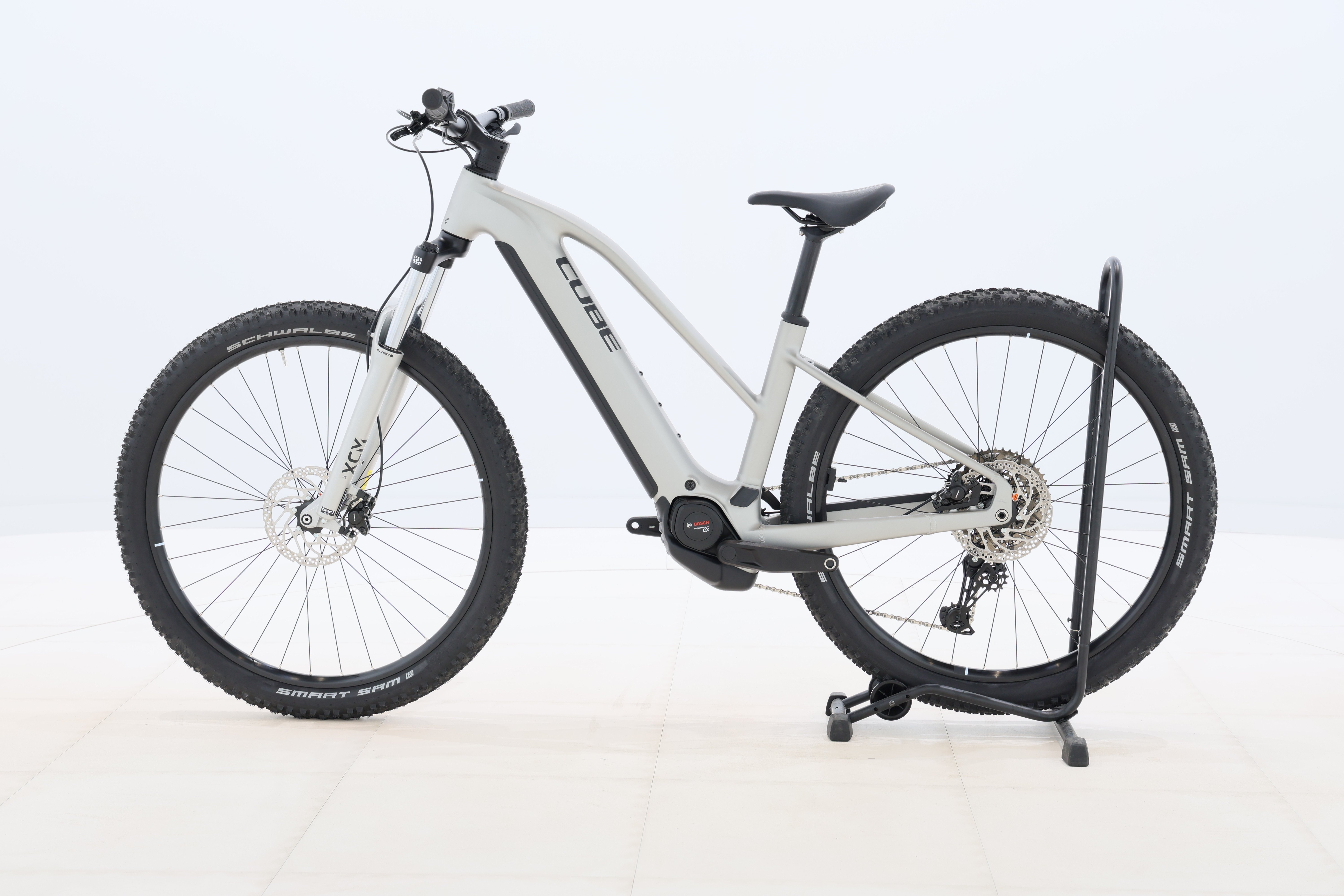 f6d932bc-4aeb-4127-8c68-c8234f84e66b