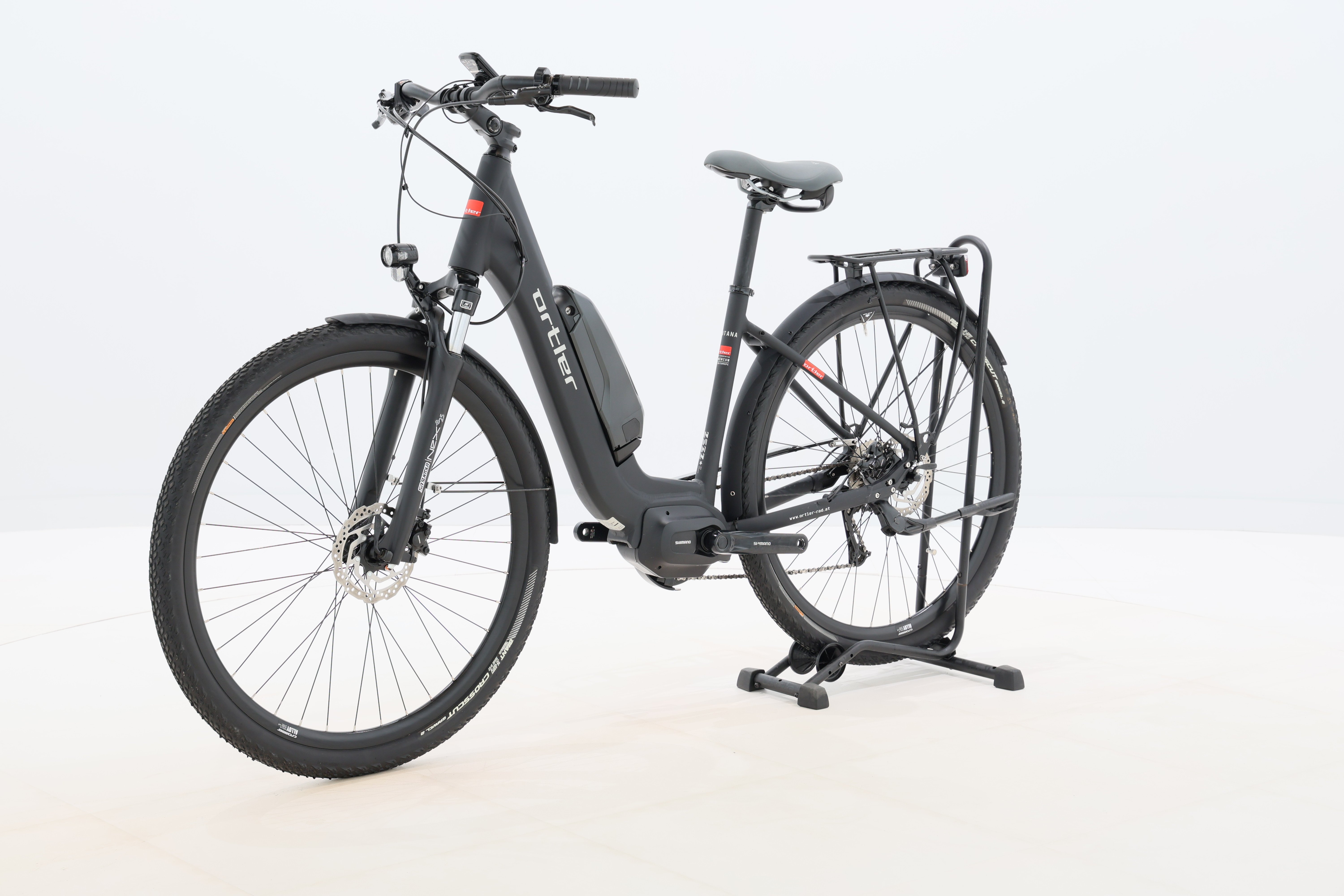 f1a9686d-09e9-40ab-9d61-1316dcfb151b