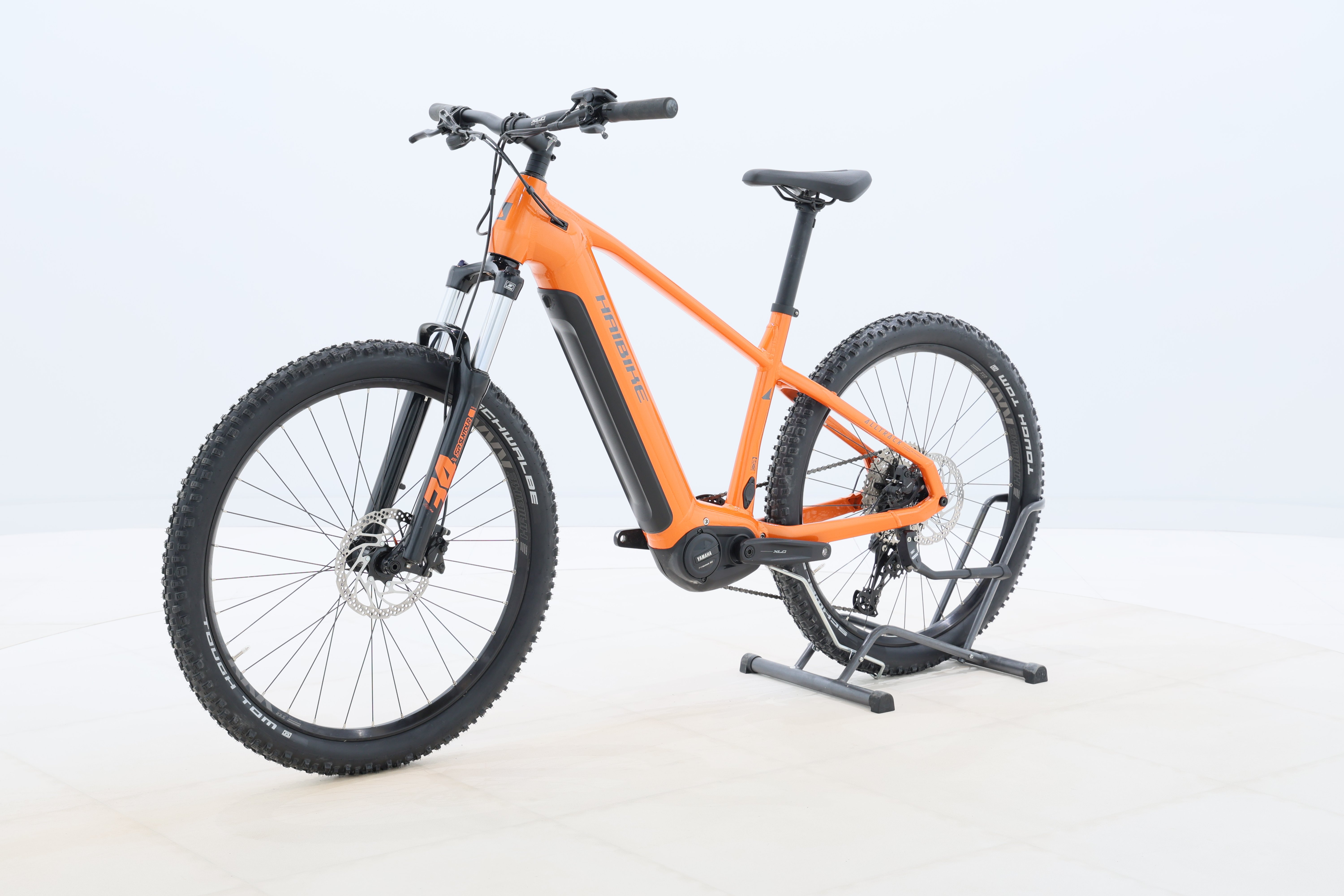 3df17469-677a-41d7-b850-6577bde5bff2