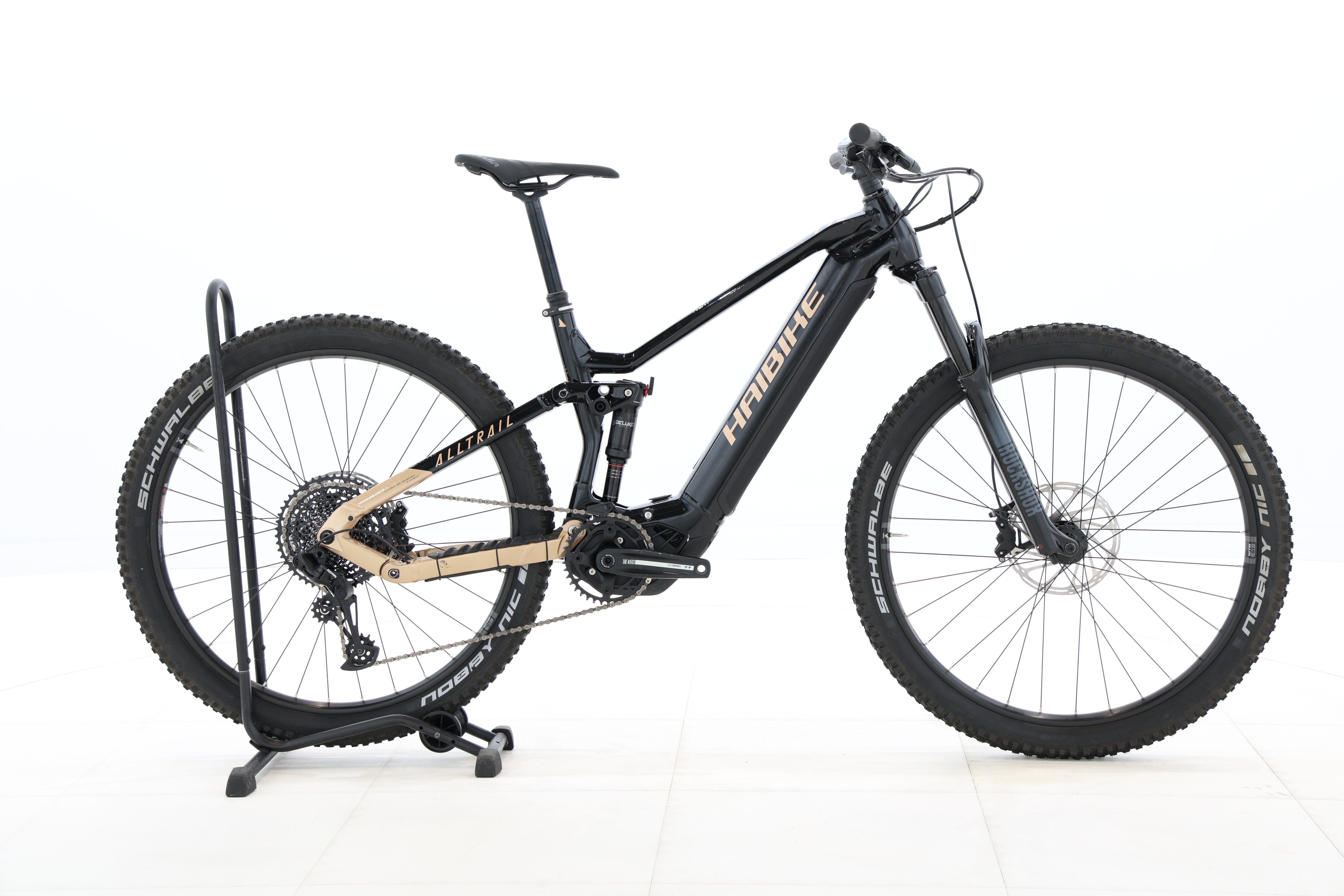 6fe6f5ba-2ede-4adc-8e55-5cd05828a376