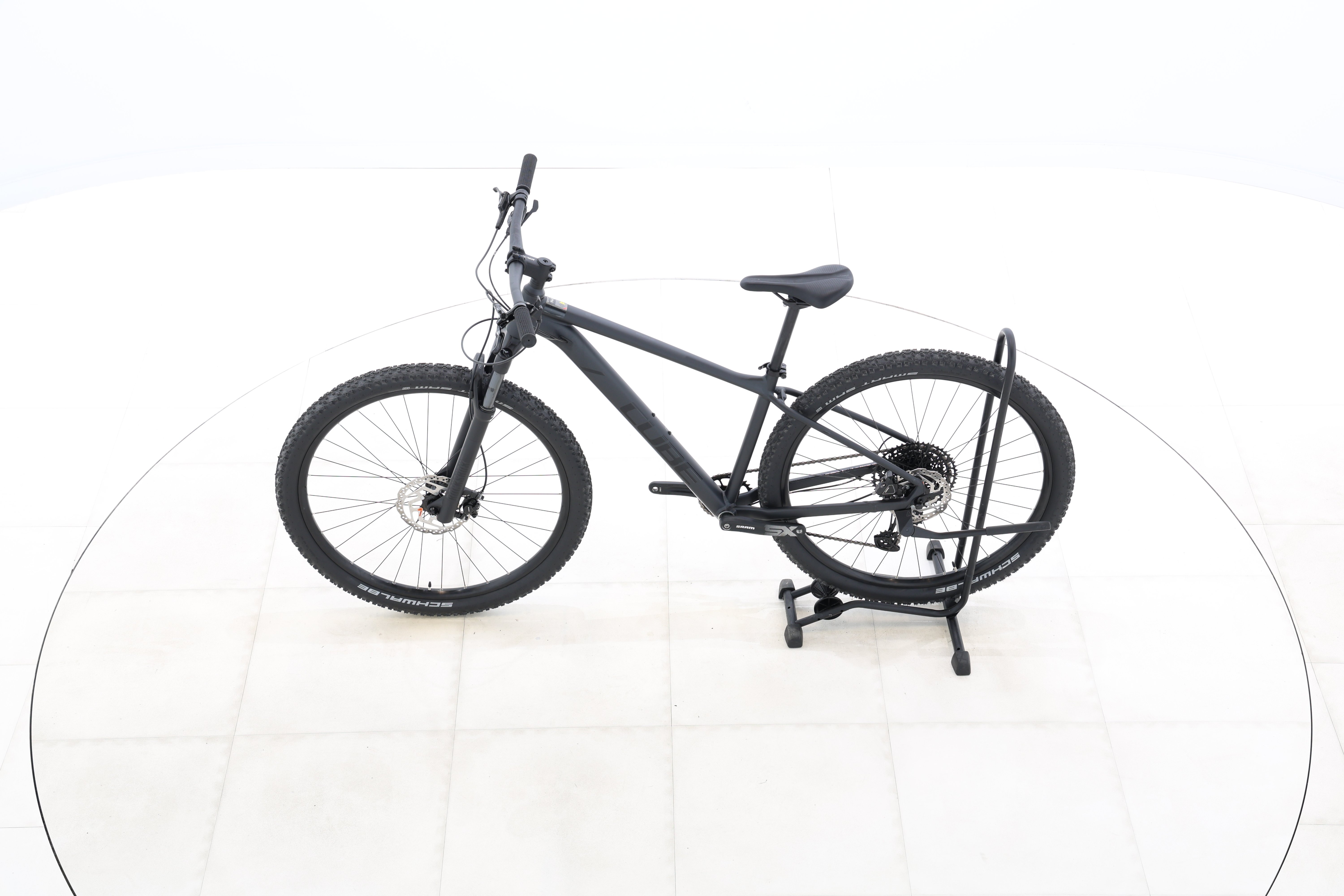 c79a08bc-b34f-4968-a2cc-2407393f2532