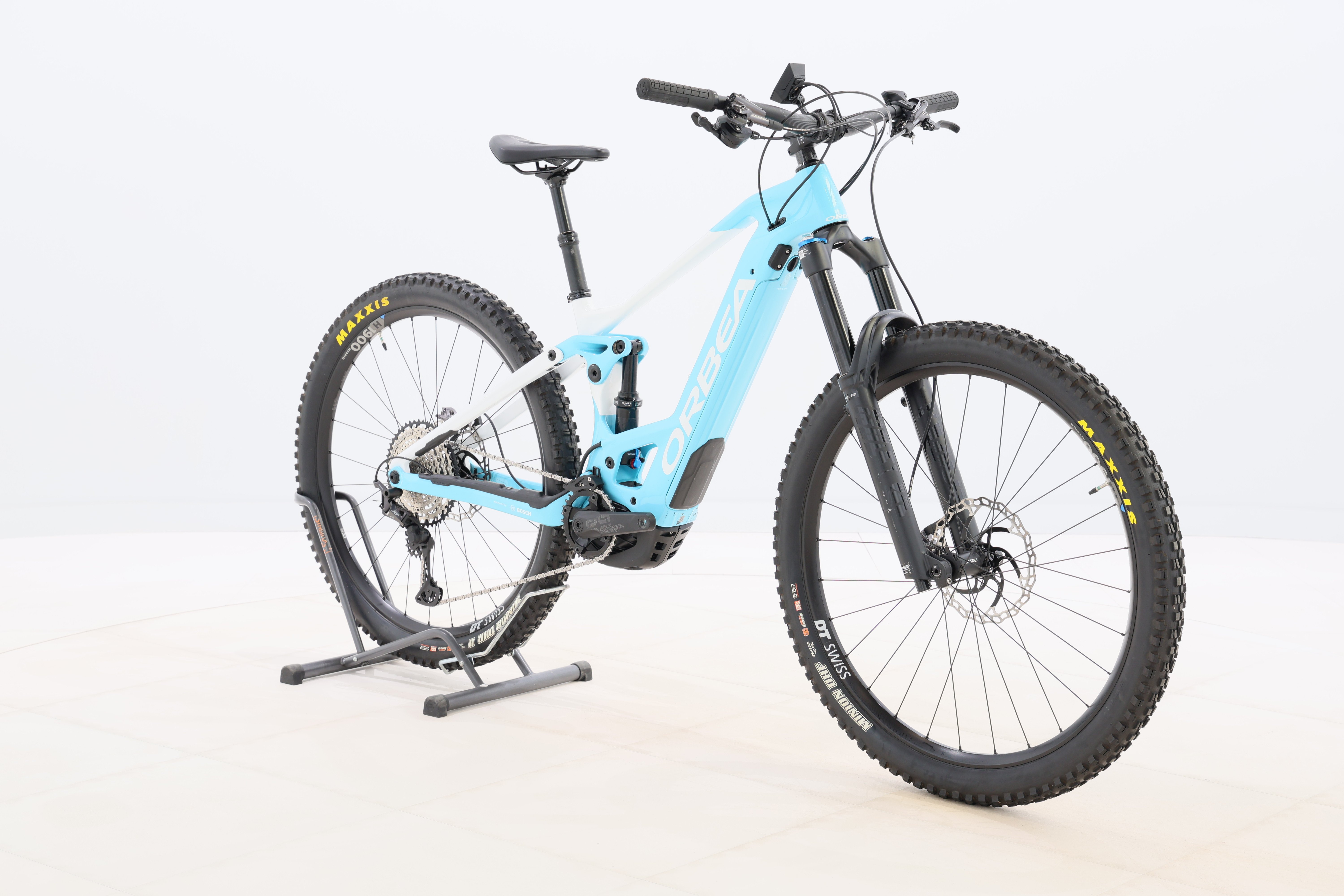 0e069bbc-49e6-4926-831f-225e534deb6b