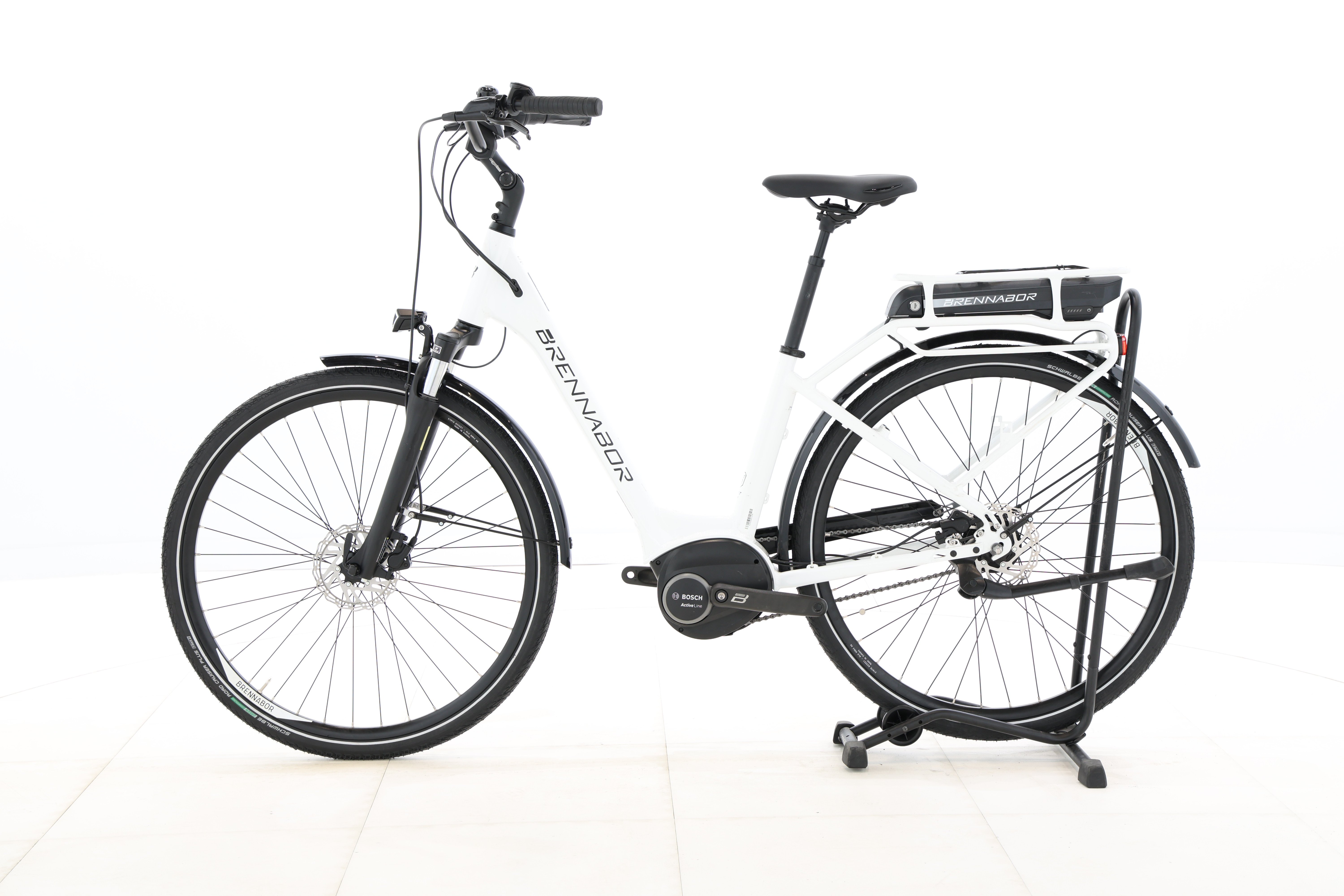 f2c8c758-381b-4567-96a9-2cbd3b224b8c