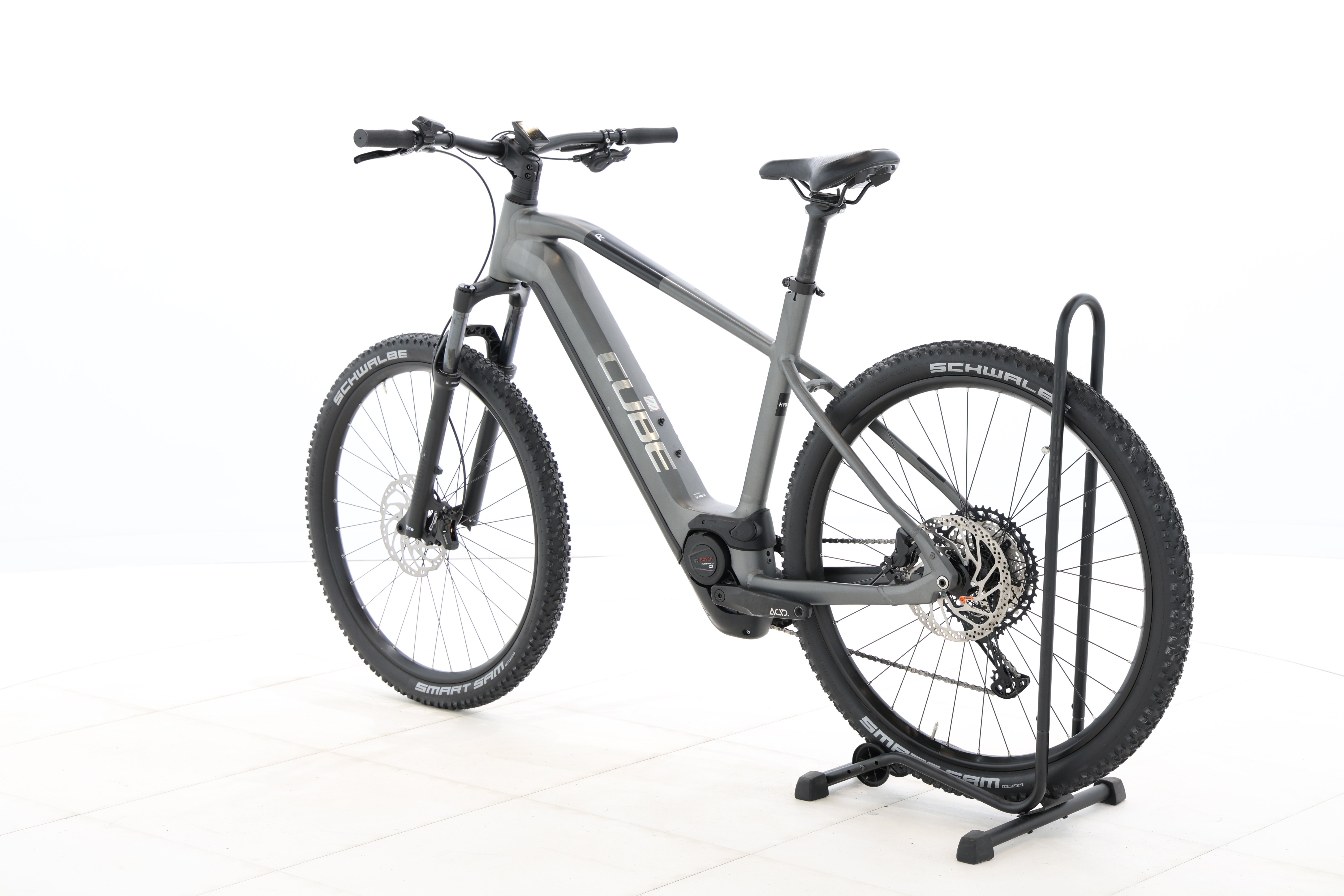 cd33bc18-0c43-462f-99d4-d846e63db86d