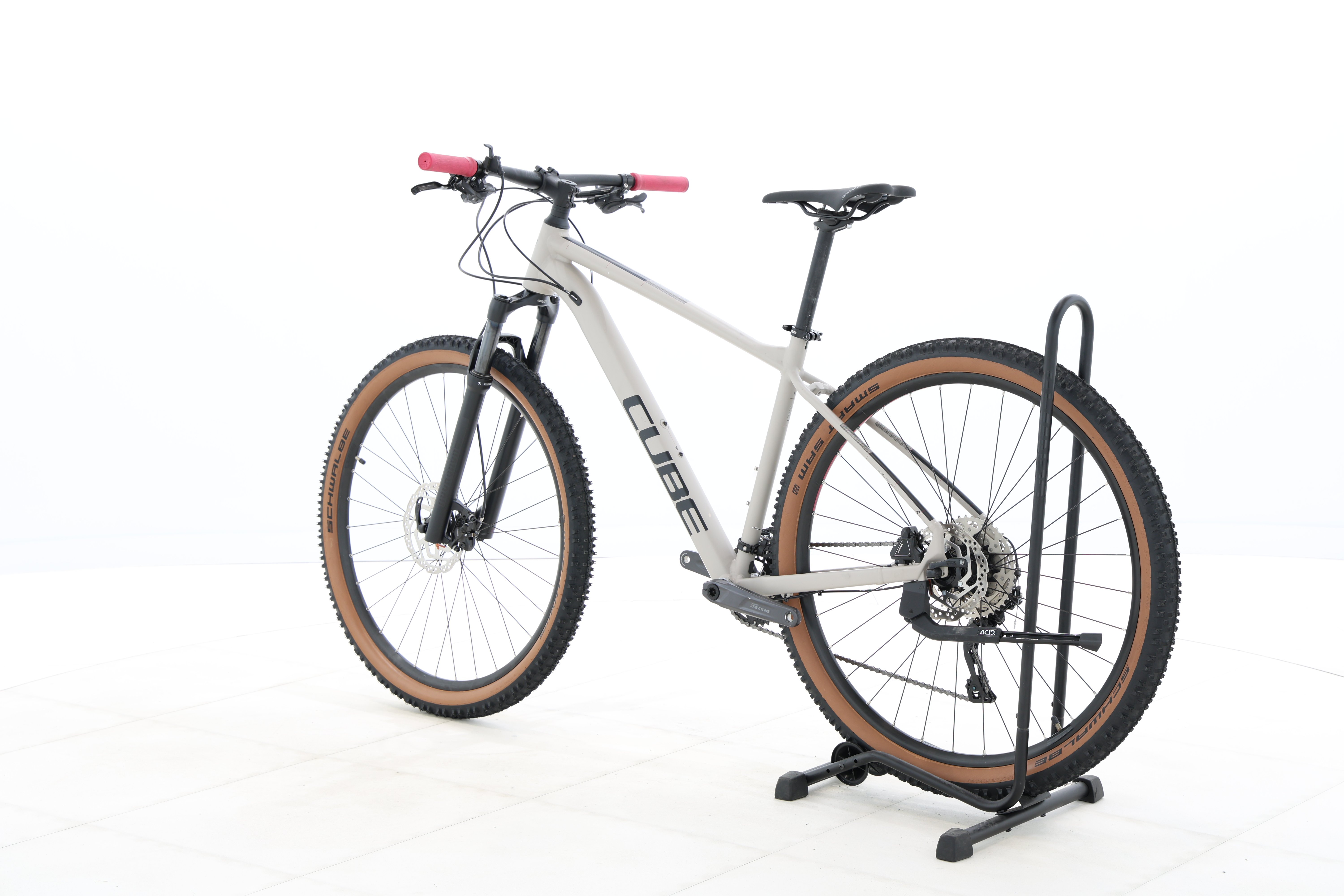 c2da9b43-6bdb-4048-a785-ac85edc91456