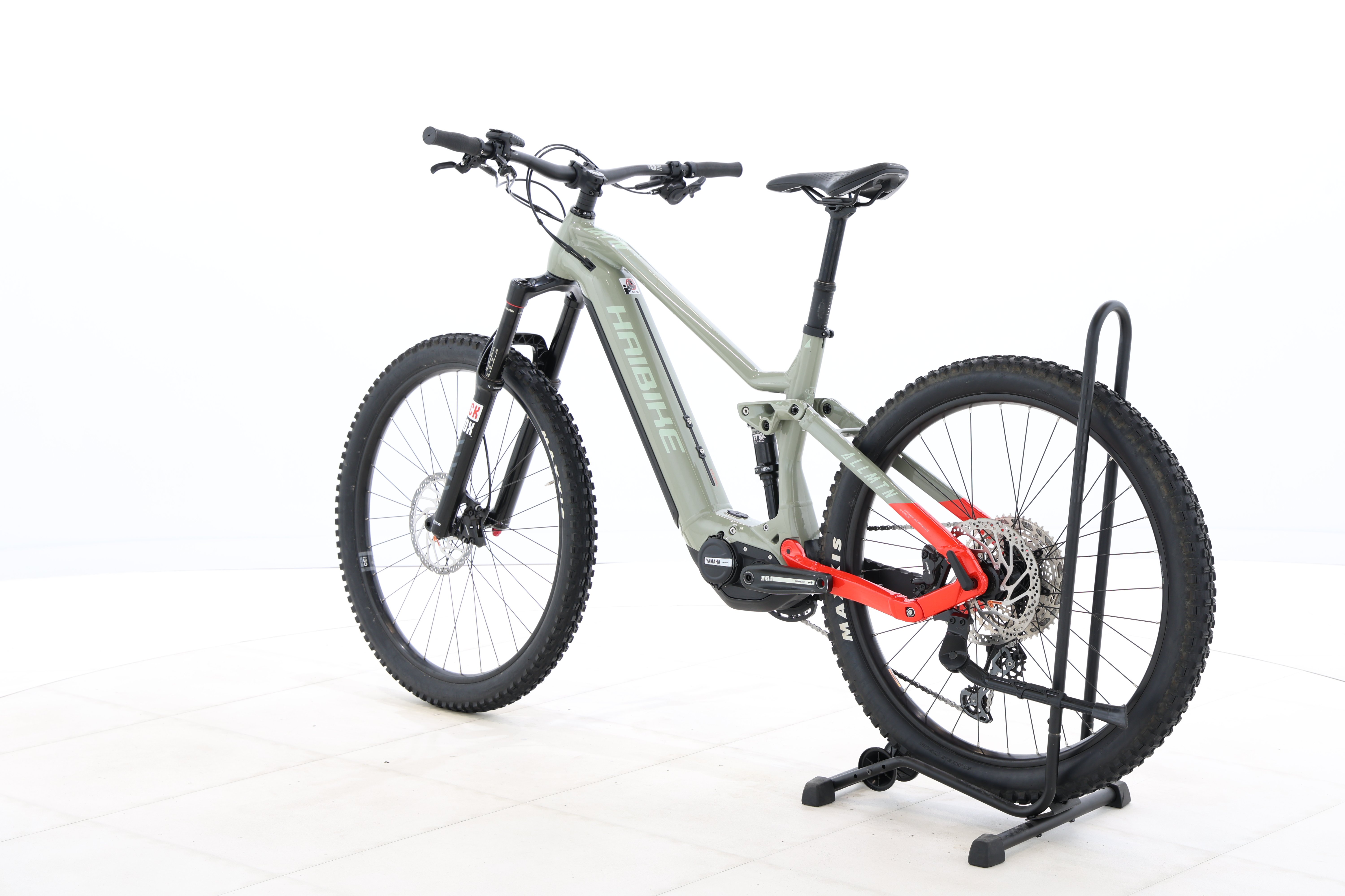 948936f9-a59a-4125-8c19-f339182b0dc6