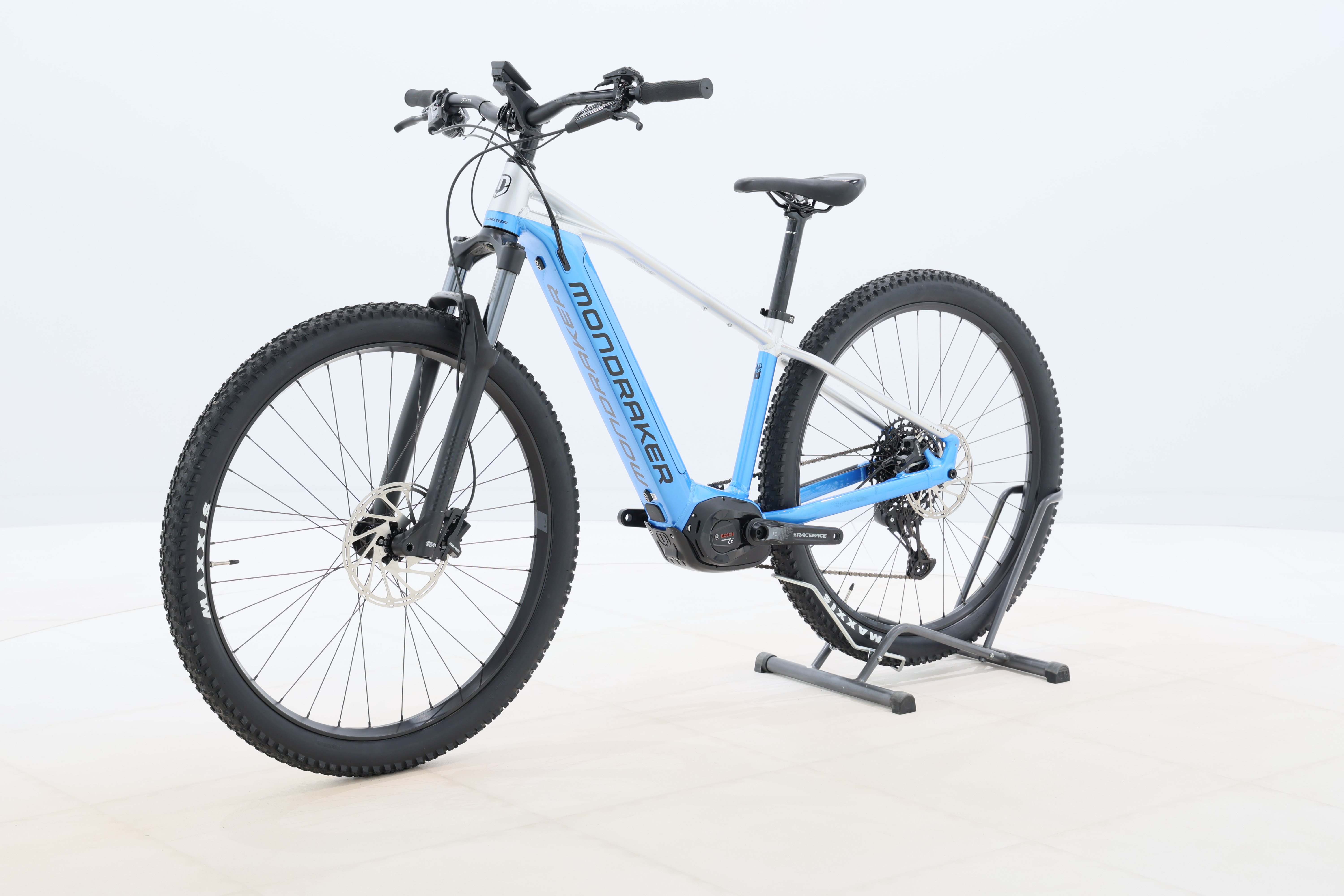 e3533fe0-2ada-4510-ba18-d0f38d77f560