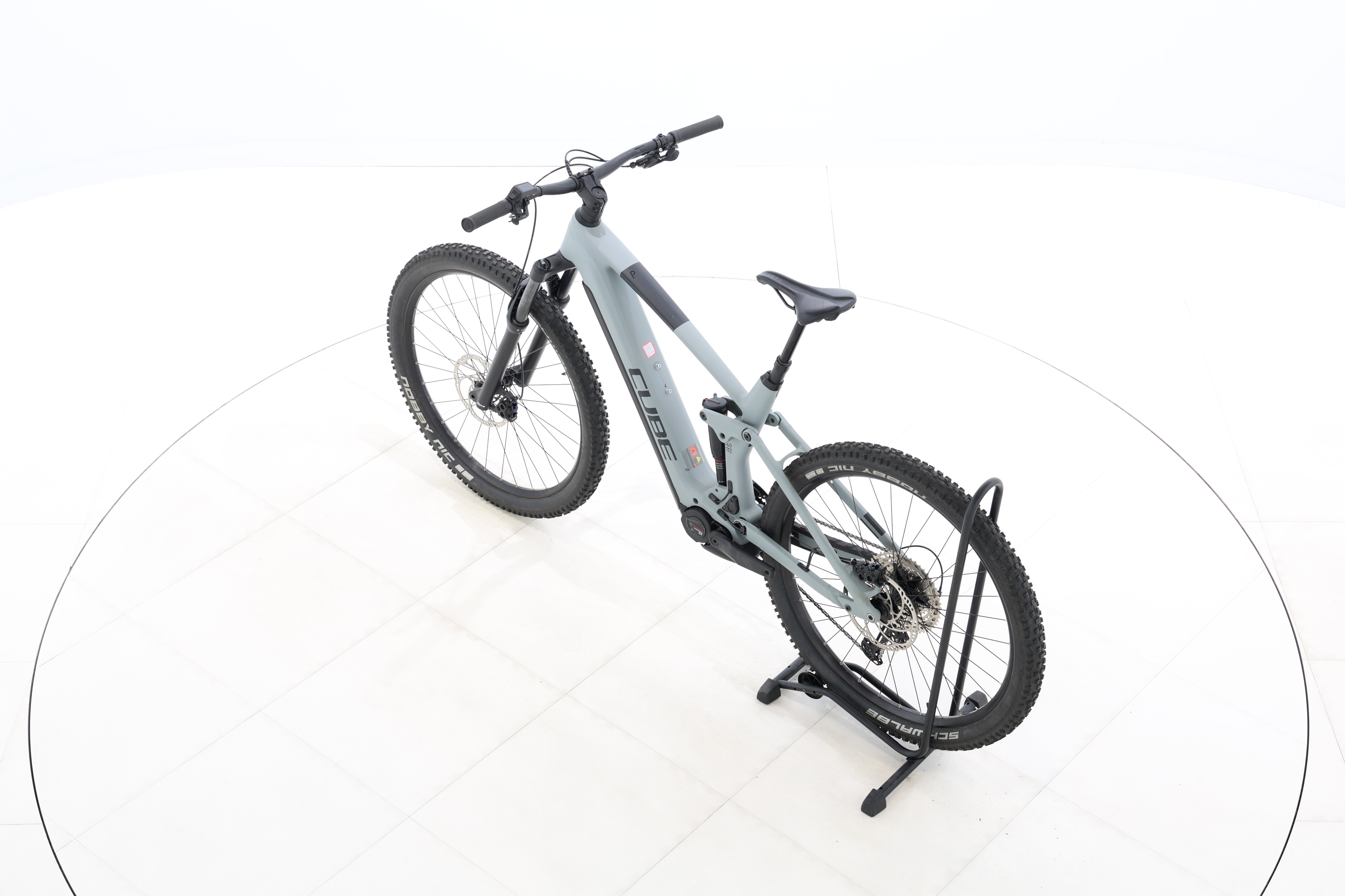 e630e7c3-f6b8-4709-b595-ee4cfbb3c4b2