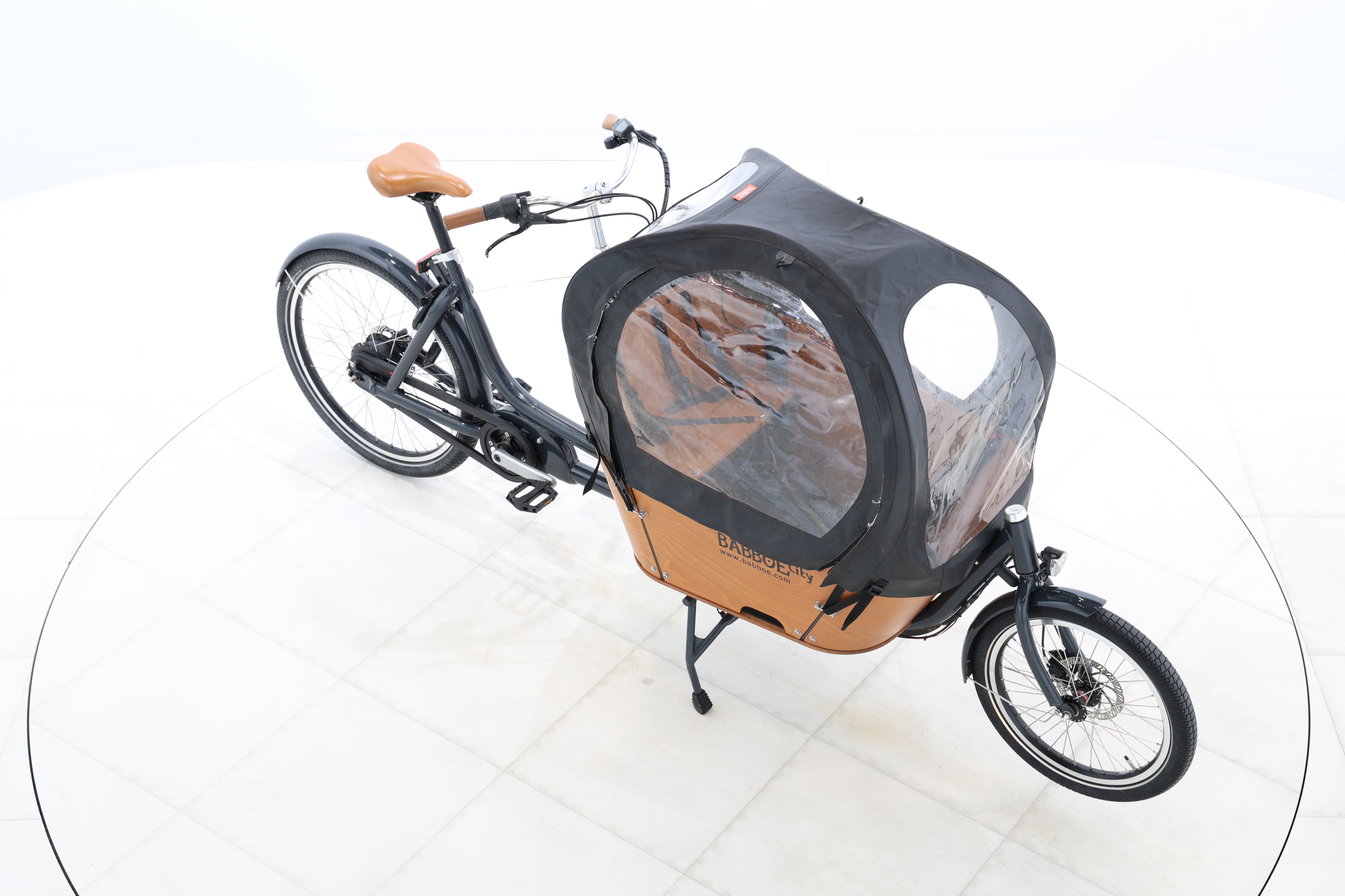 1b26da14-bc72-4567-8b86-debcb6bfbb8e