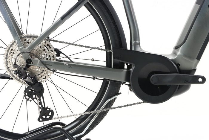 Cube KATHMANDU HYBRID SLT 750 2023