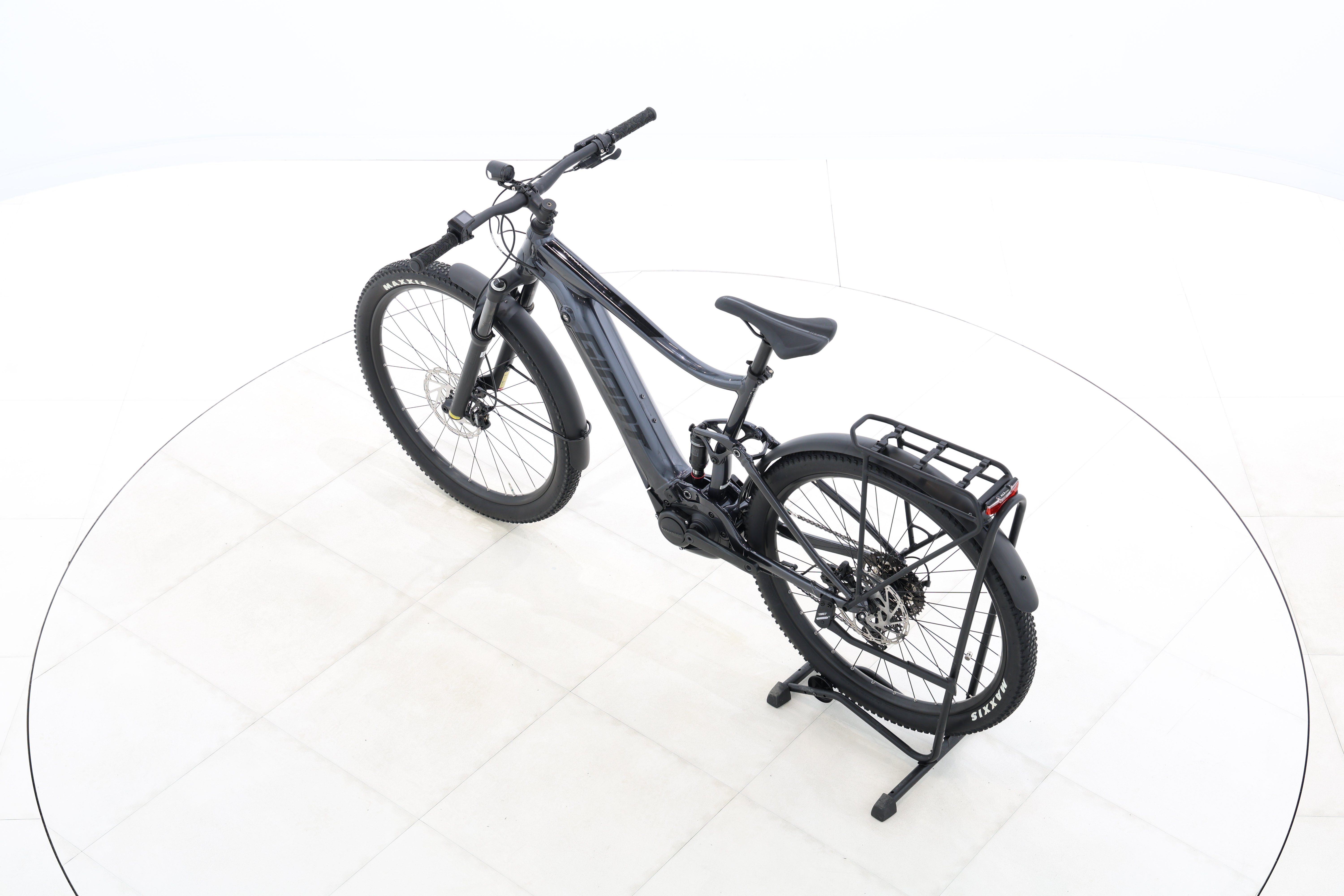 b8b1b789-6aed-488d-847d-977064aadcc5