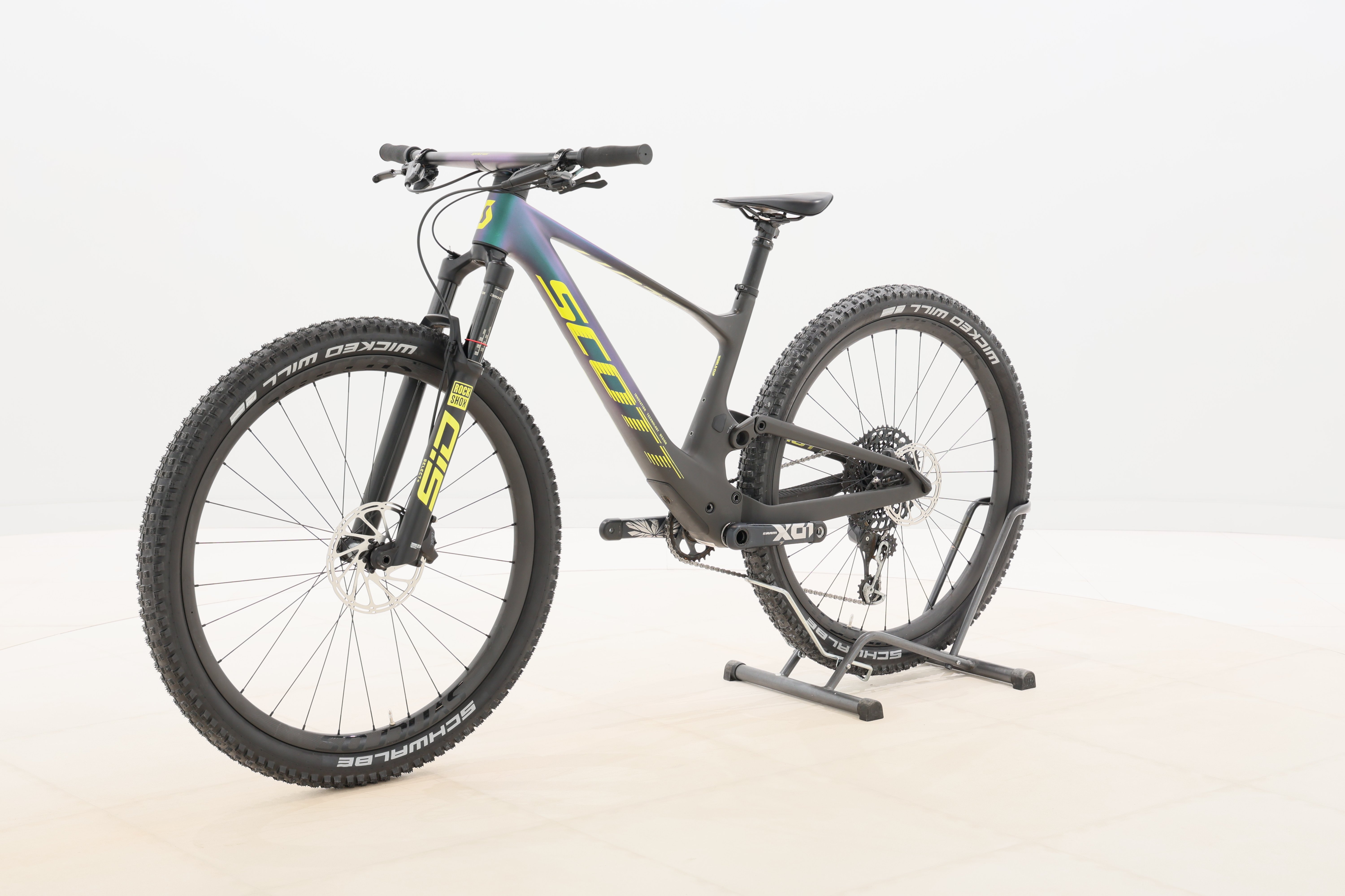 a93f0f17-5b50-4455-8cd2-6bb615c00b18