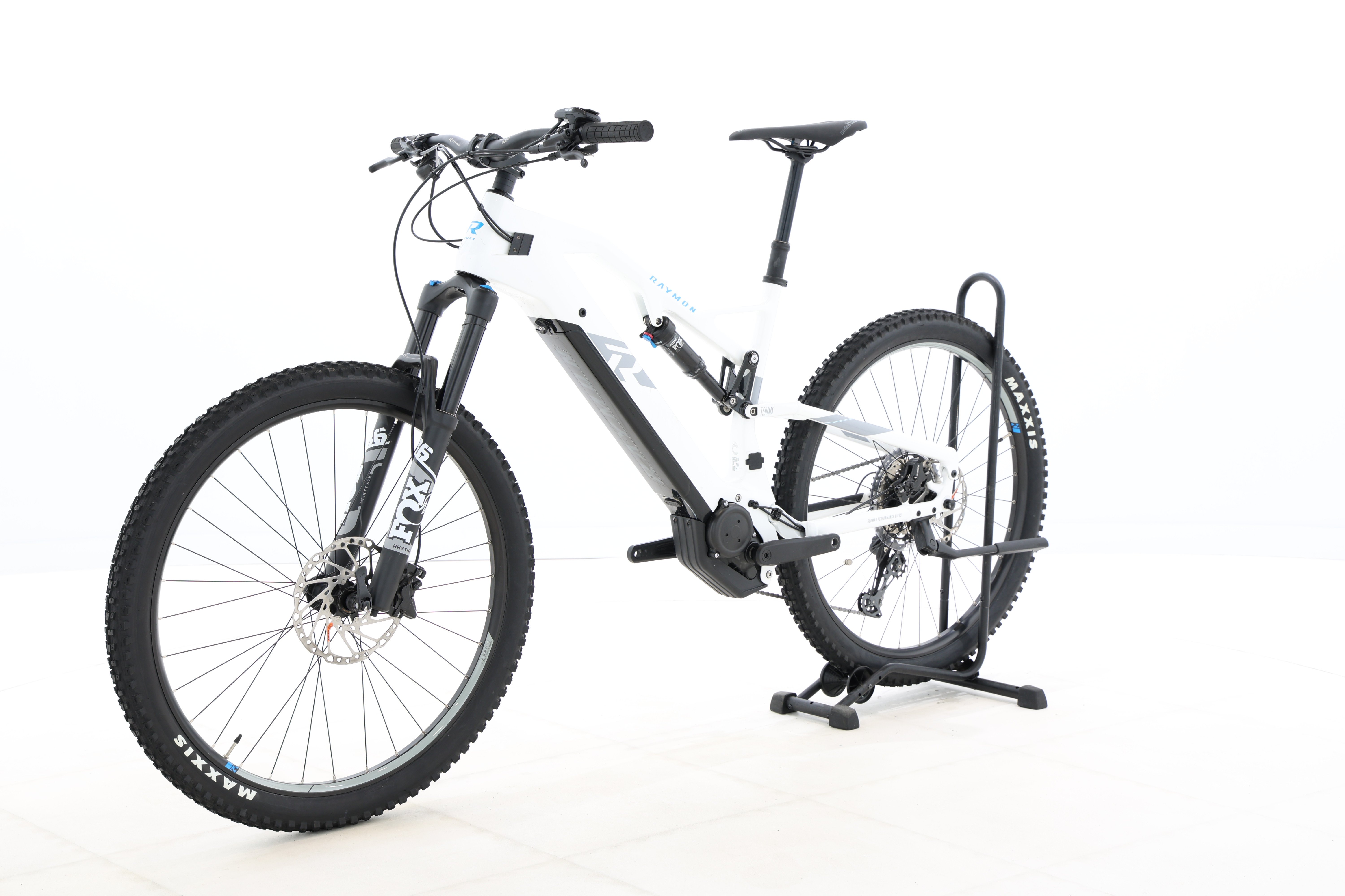 a0ceb826-bfd0-400a-8cda-95018c791f07