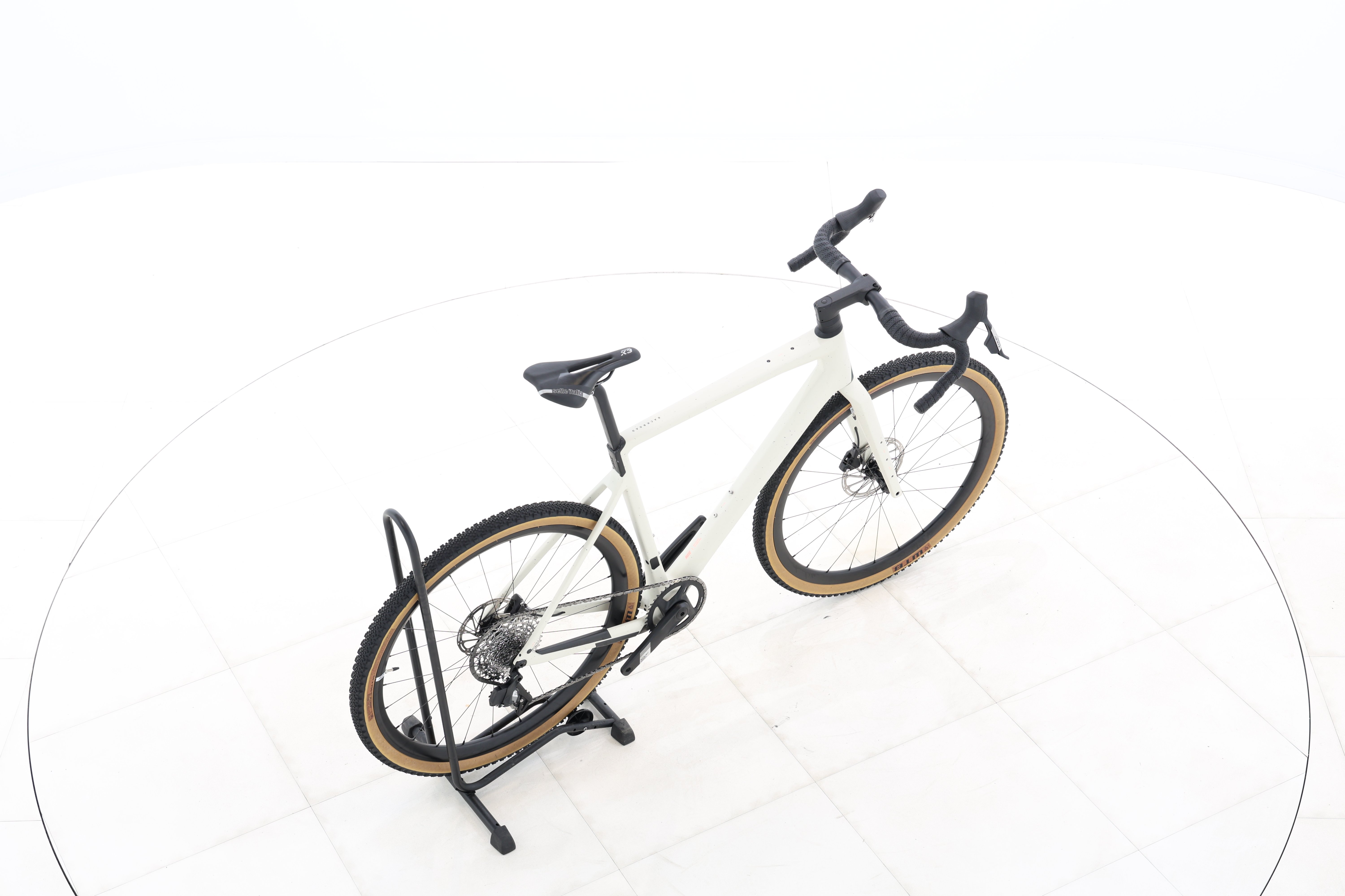 6479b4b4-6d81-4d9a-9e78-d6d61382e934