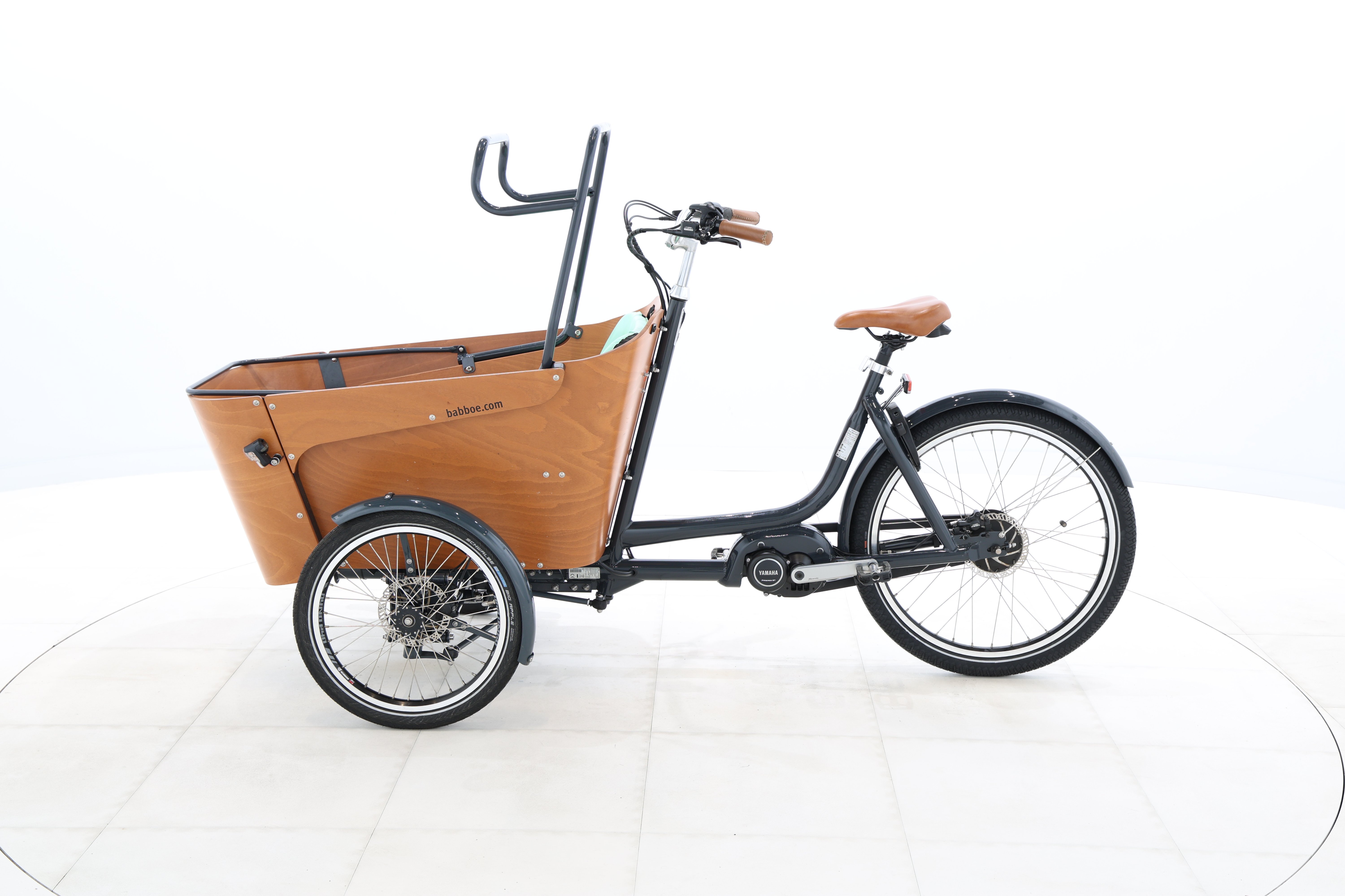 ceac76d3-e67f-4409-a3c7-d27b26780bff