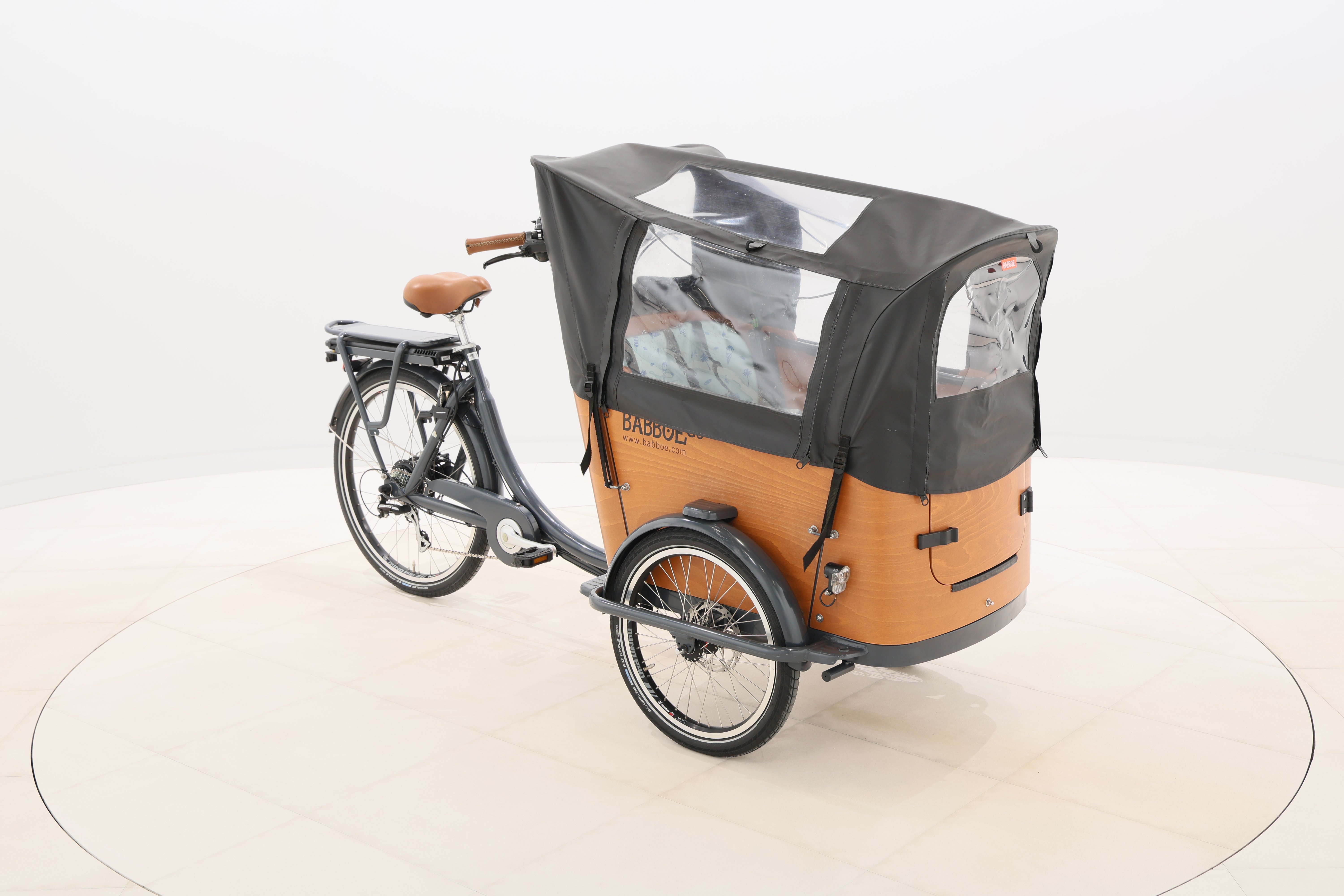 e056c0ca-5f3d-4a39-8310-cef23f2317af