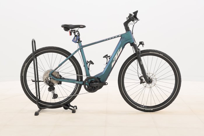 KTM Macina Cross 710 2025