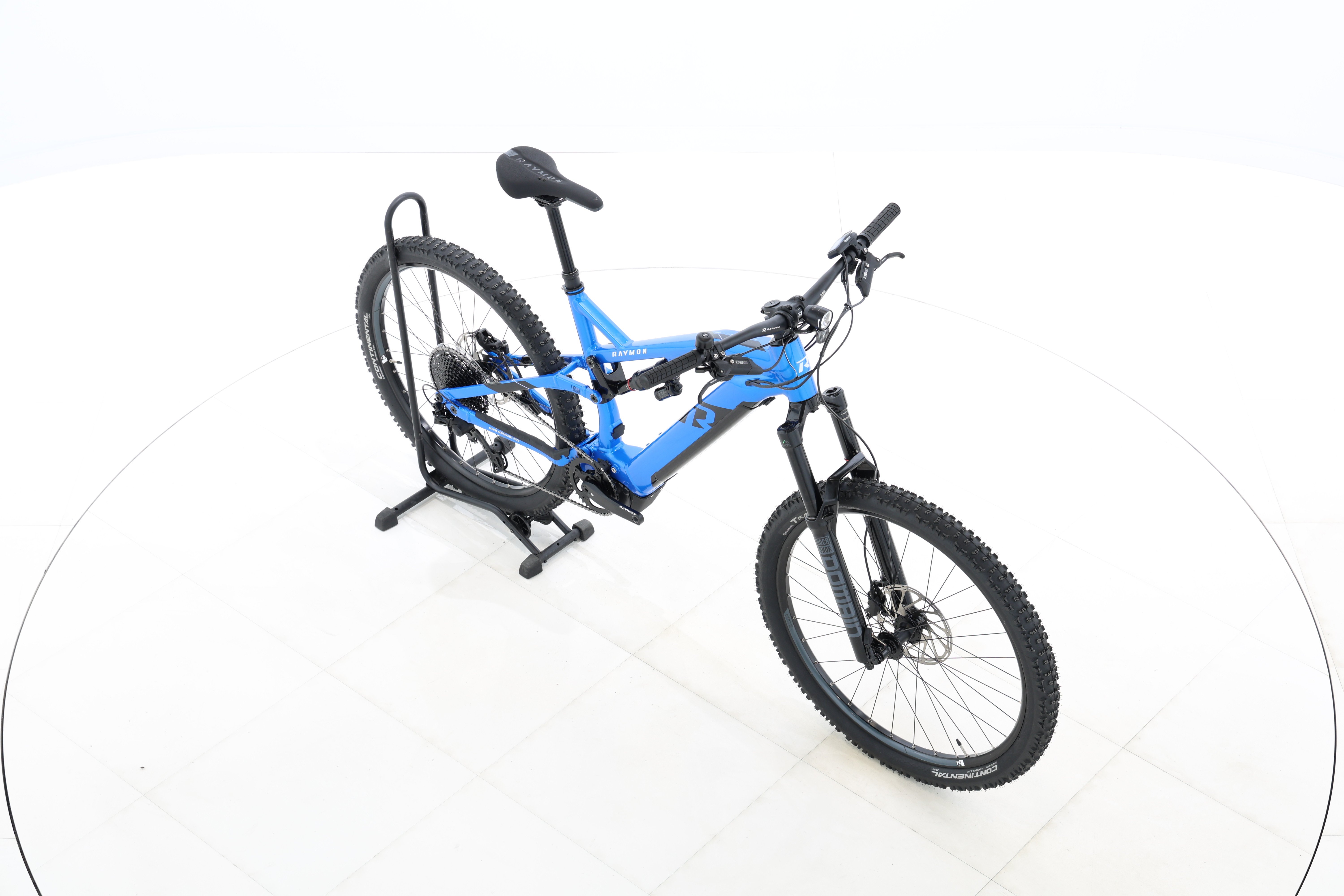 93414405-5d4e-48e5-be9e-b22403d16d9d