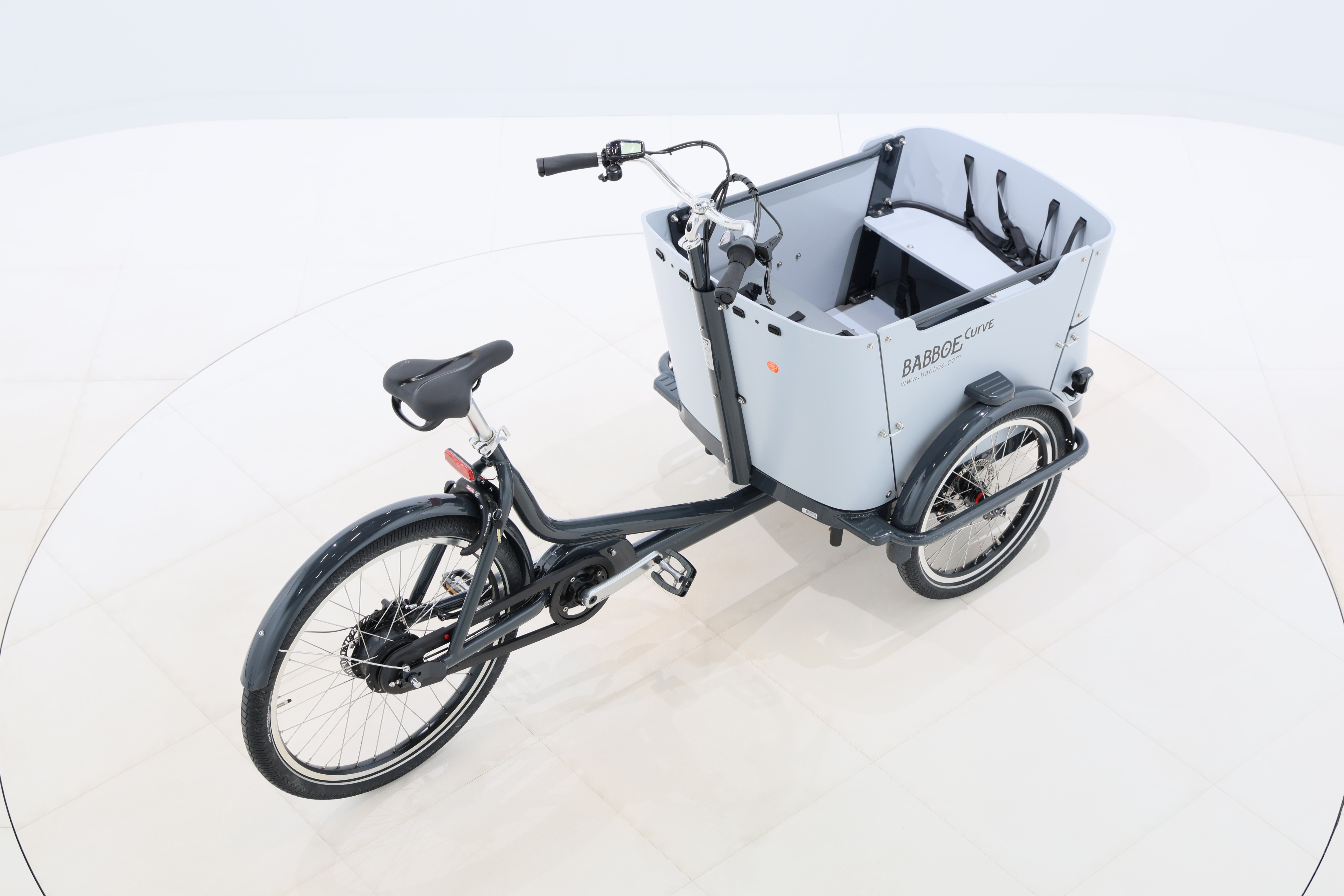 b17d011e-c676-446c-8824-8dc834cefab7