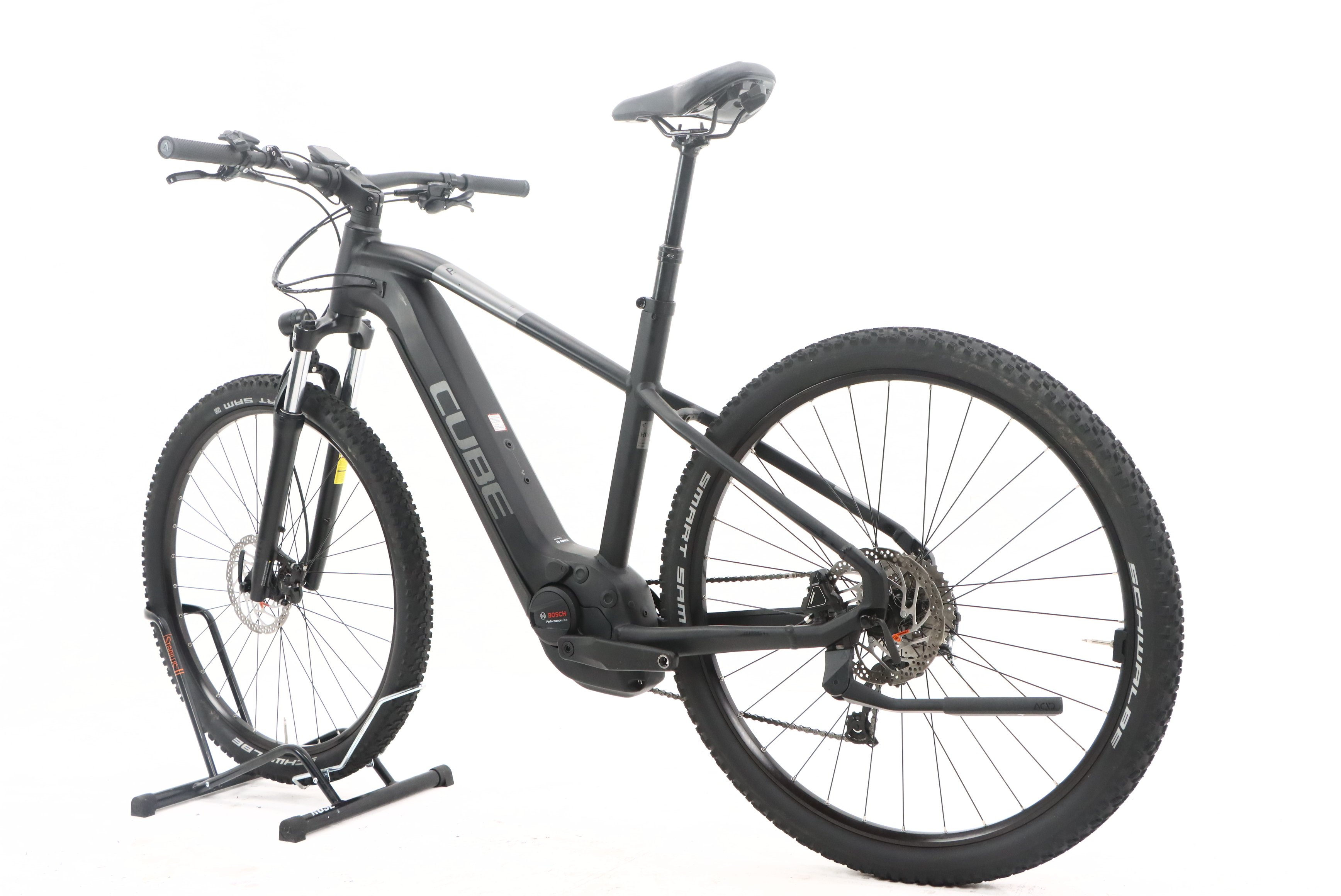 8b69bc7a-3b11-4557-8892-d115c04513b5