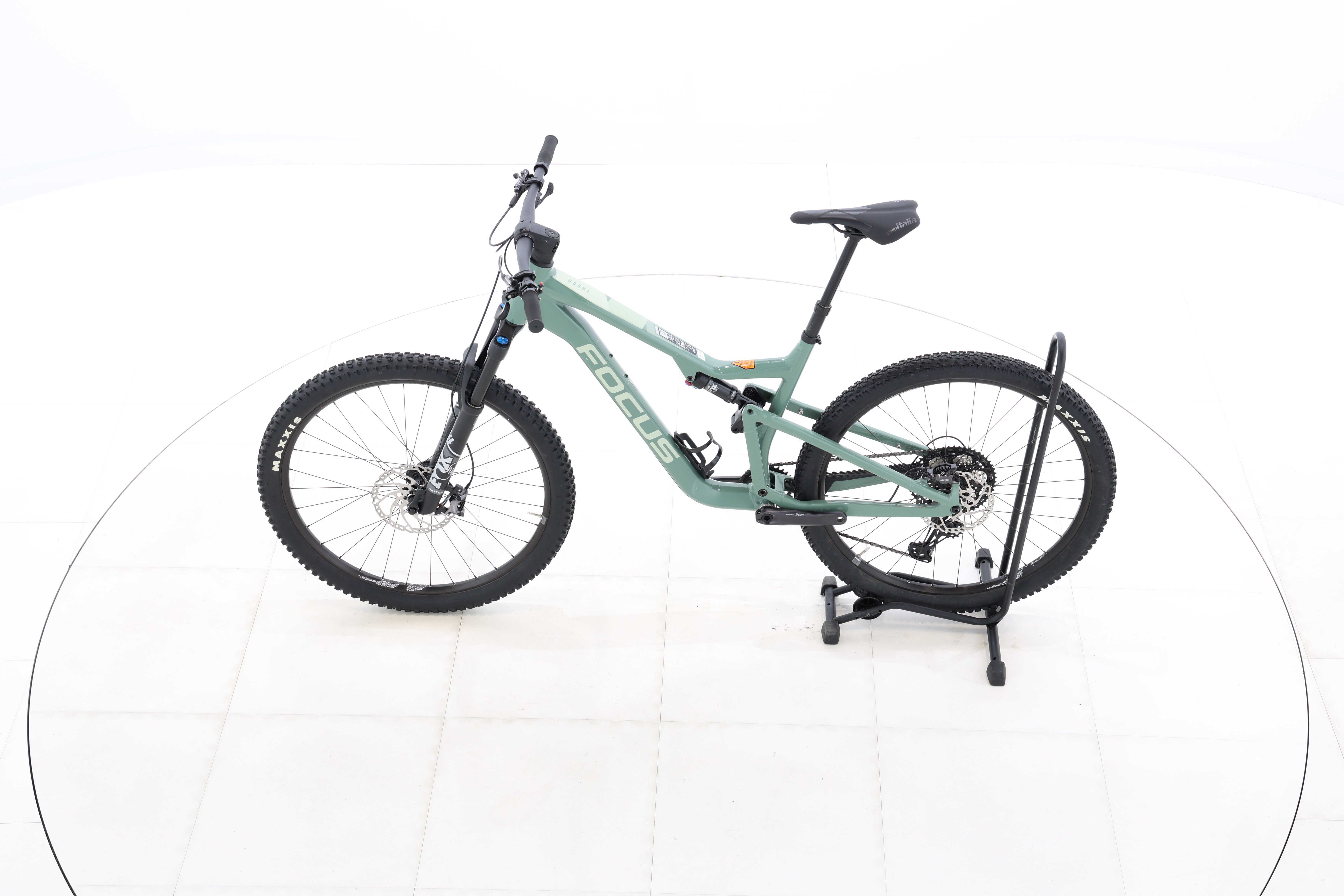 0a079daa-f189-42e3-b272-6e9e4e559948