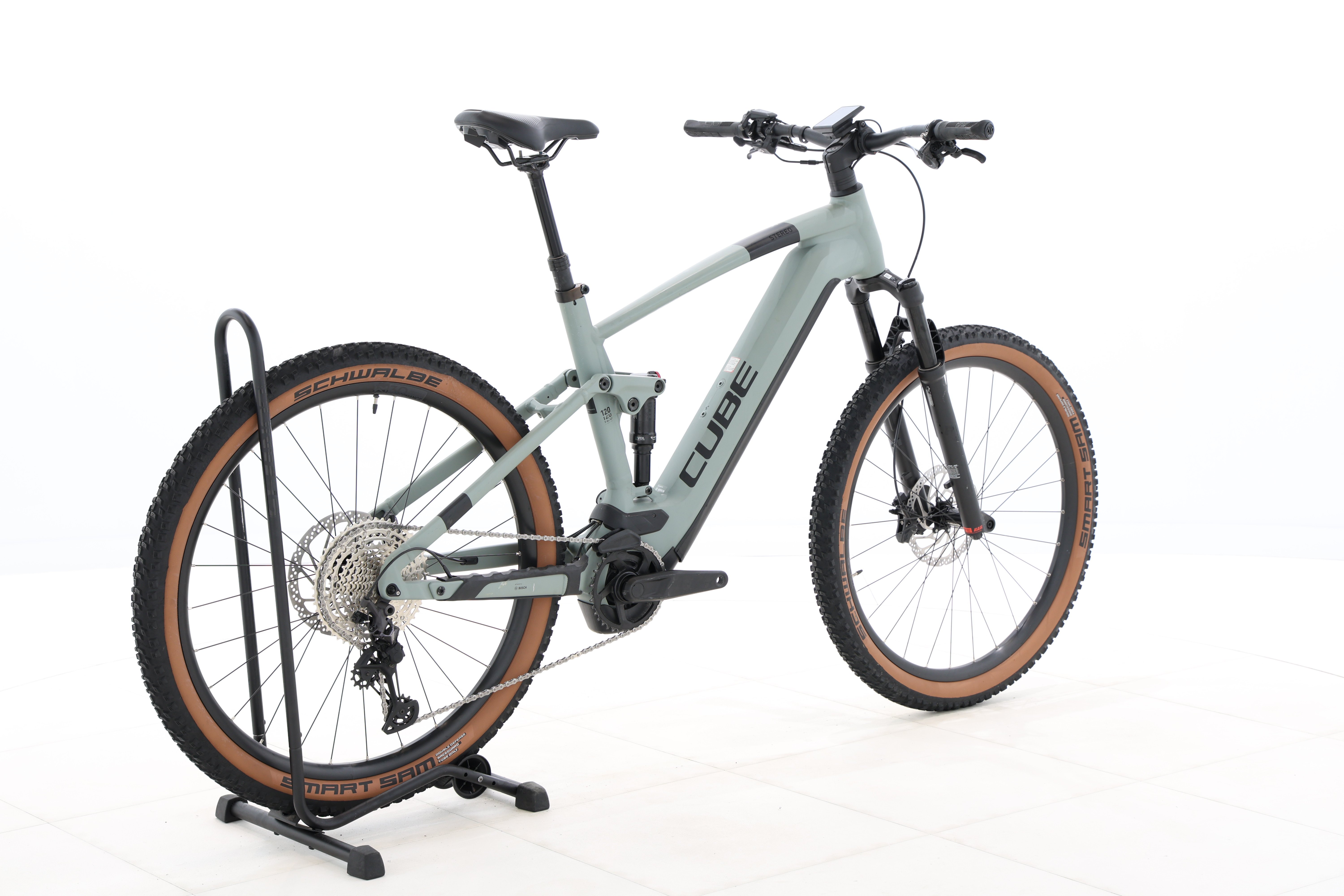 094e1546-f06c-442d-9c77-b5d094dccd91