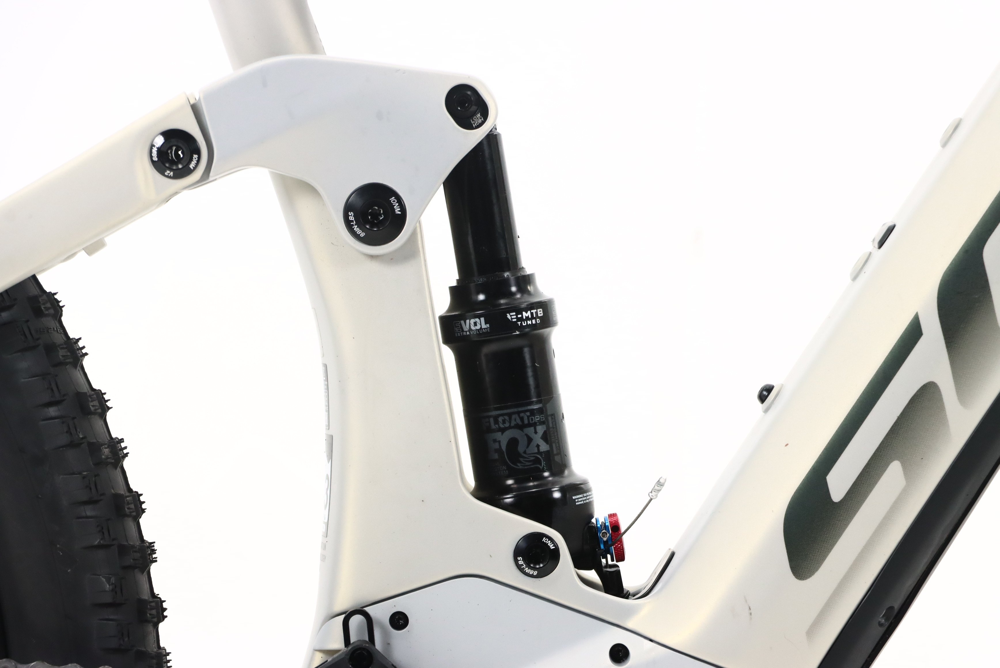 c59a8077-fddb-48c3-b093-b4e6bc5bee76