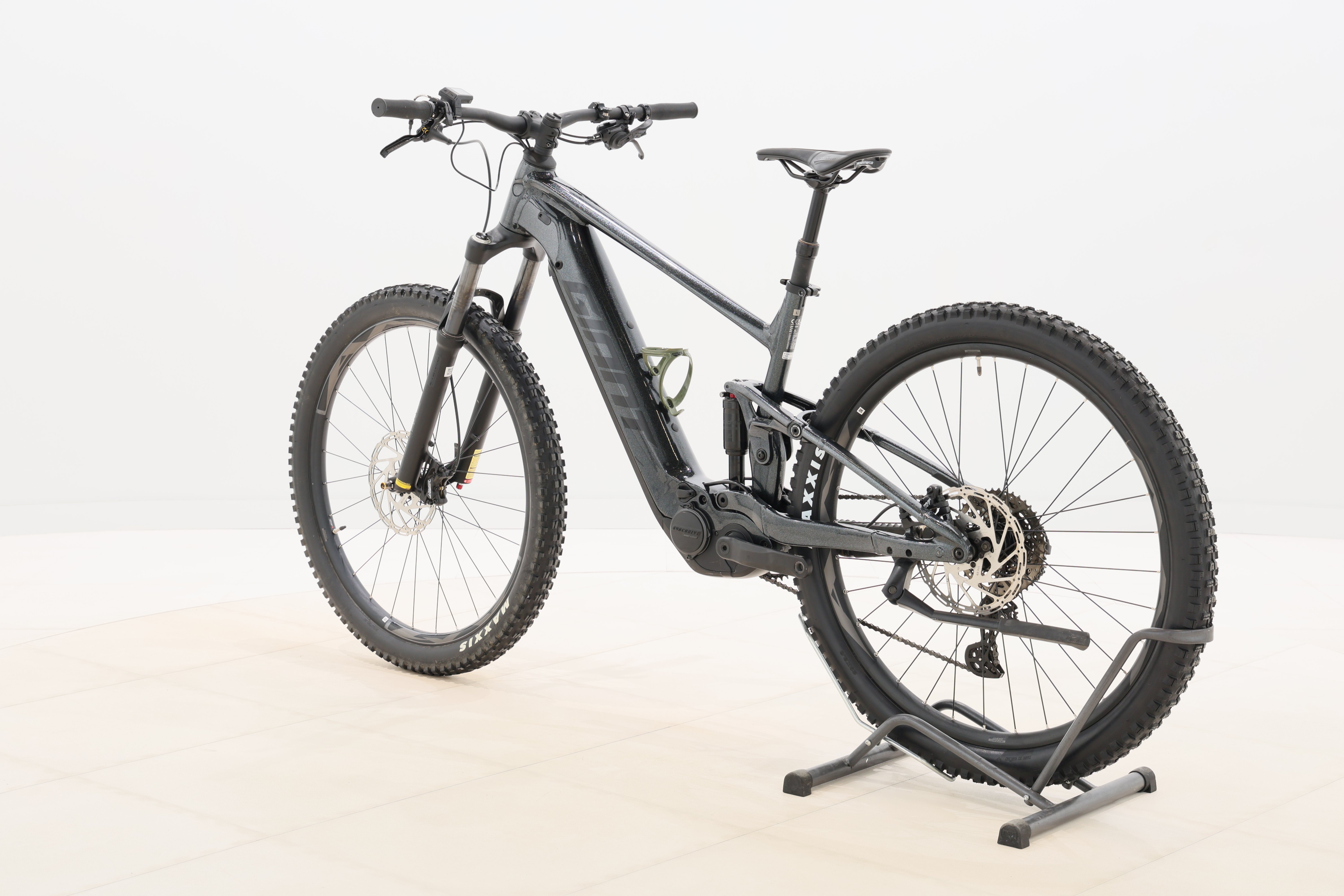 739ce864-c85b-4a20-82c5-5e53300564ff