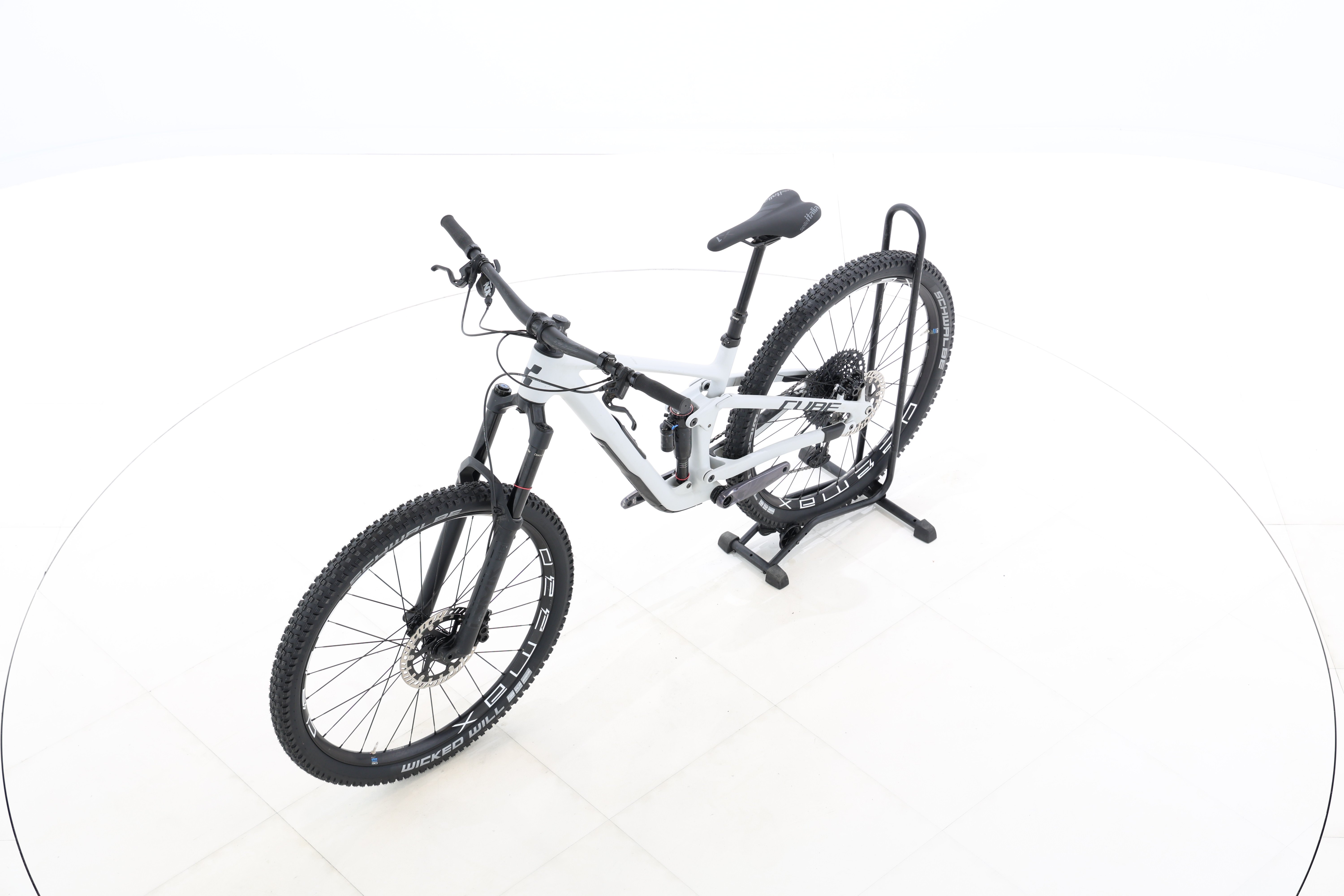 01e8eb31-a2a7-4c18-b421-8070cbb4e4b4