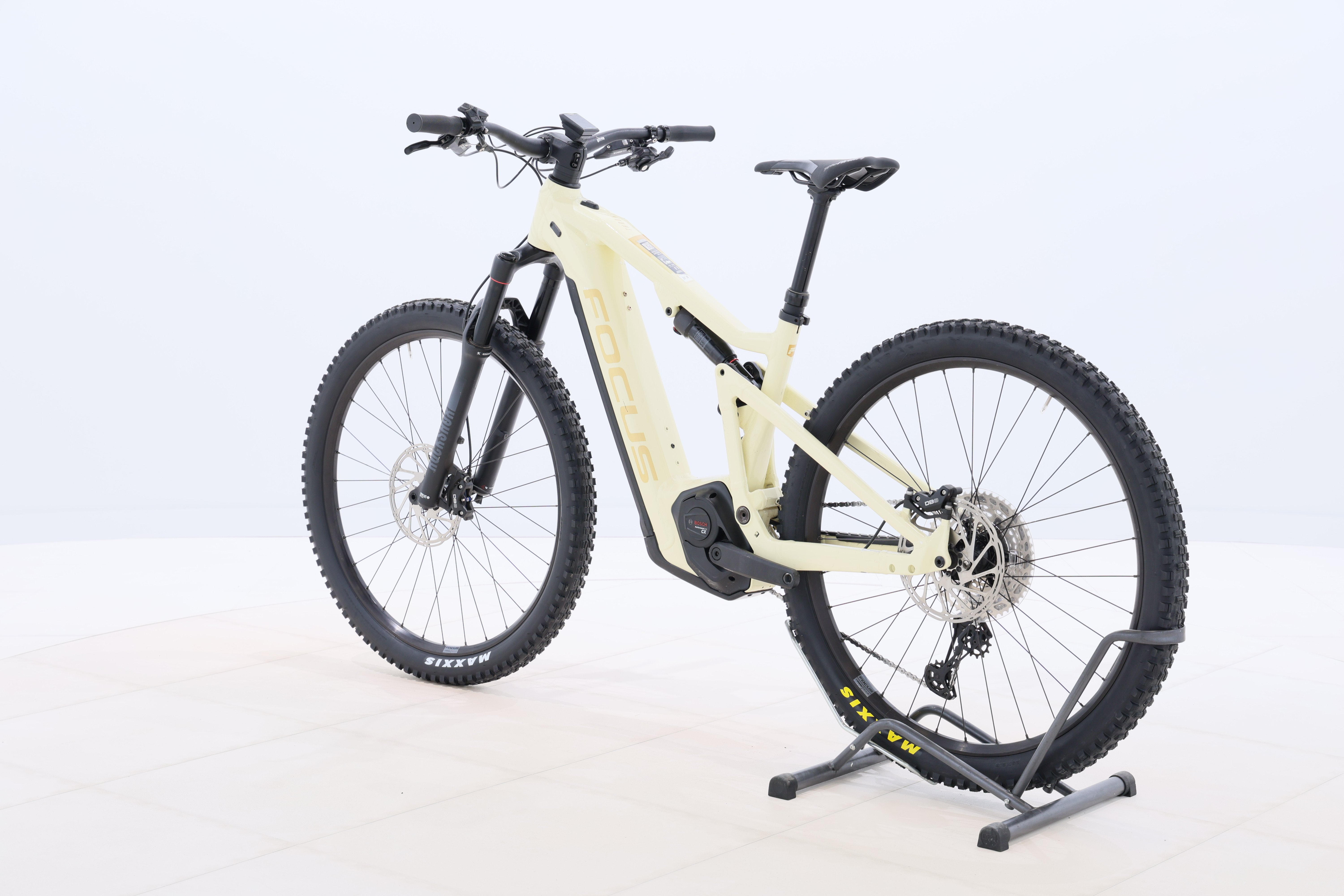 92895406-2296-47f6-9902-e195f72341a5