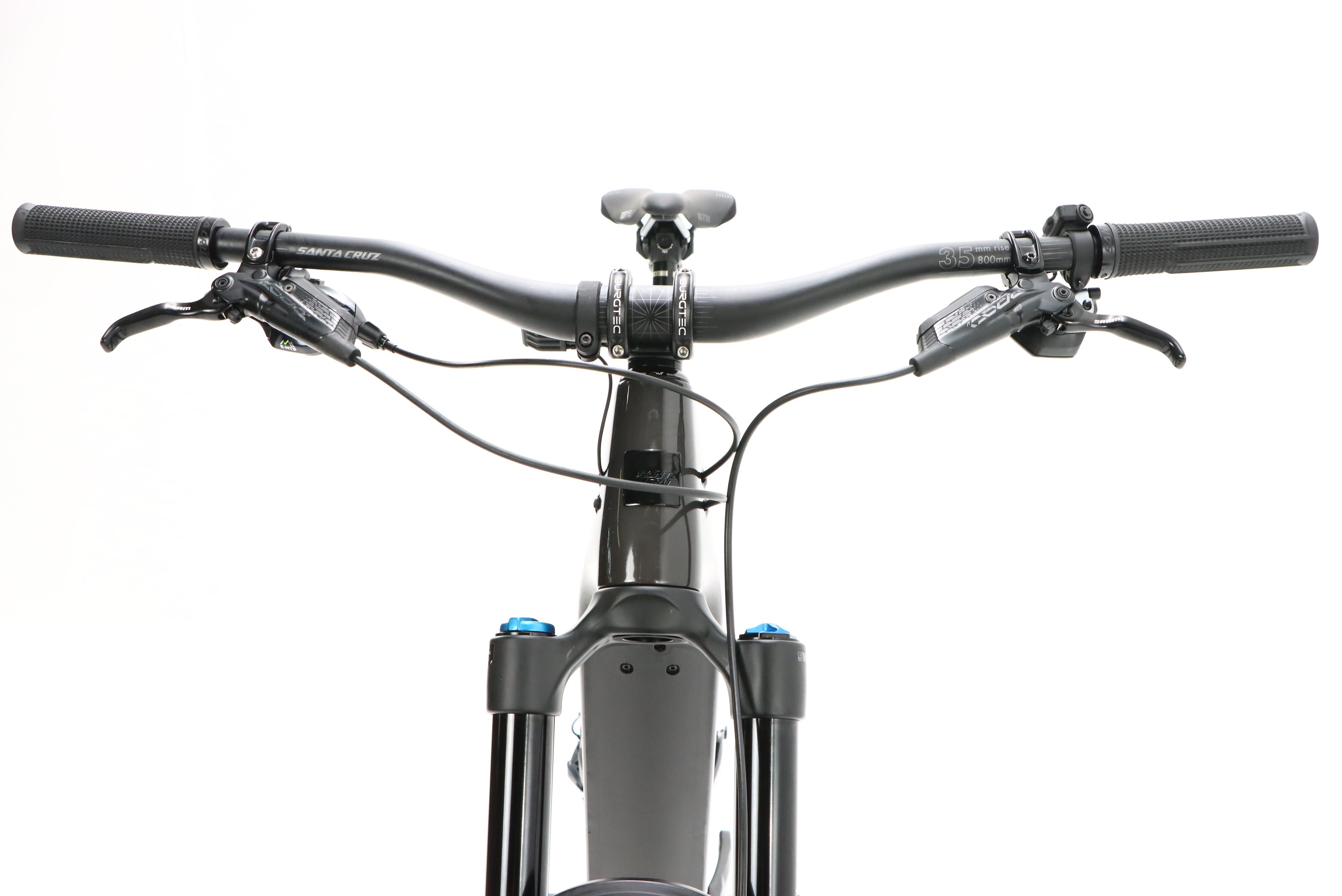 e45b8e48-058d-4e87-a4c7-83432af678eb