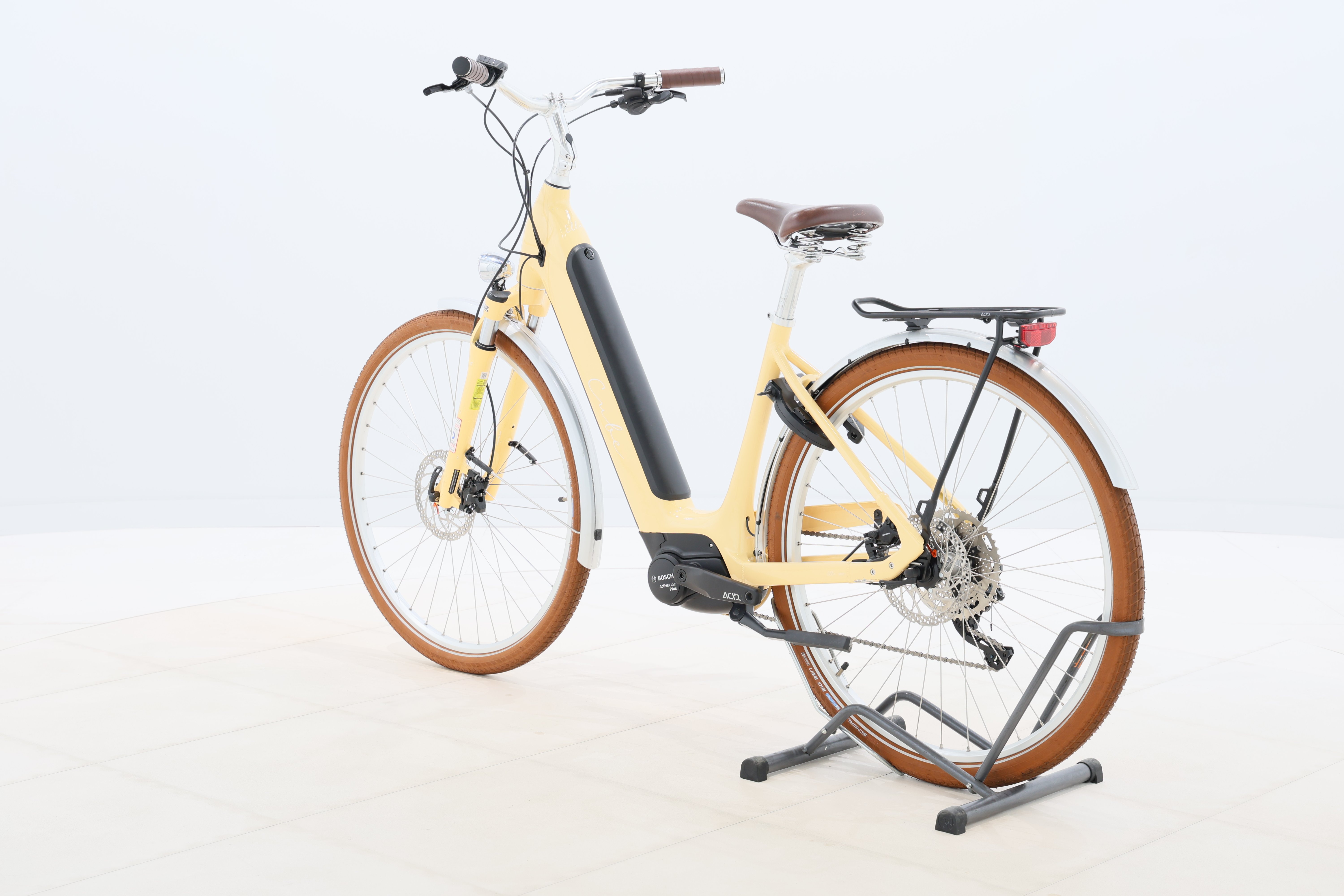 e8d93eb3-3ccd-4c28-bc13-4d4defee164e