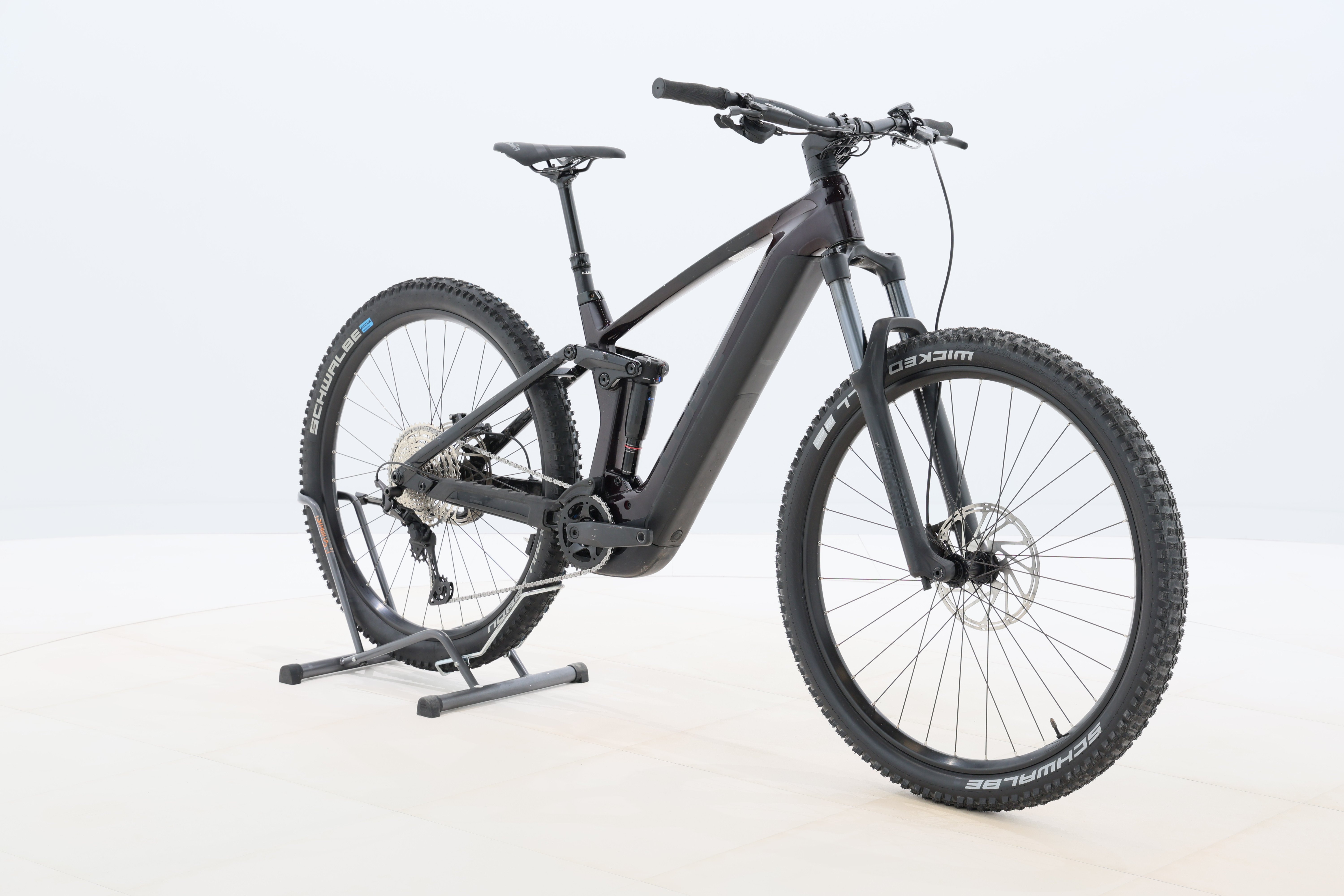 6f05d609-8874-4974-b9cb-4121f858faa9