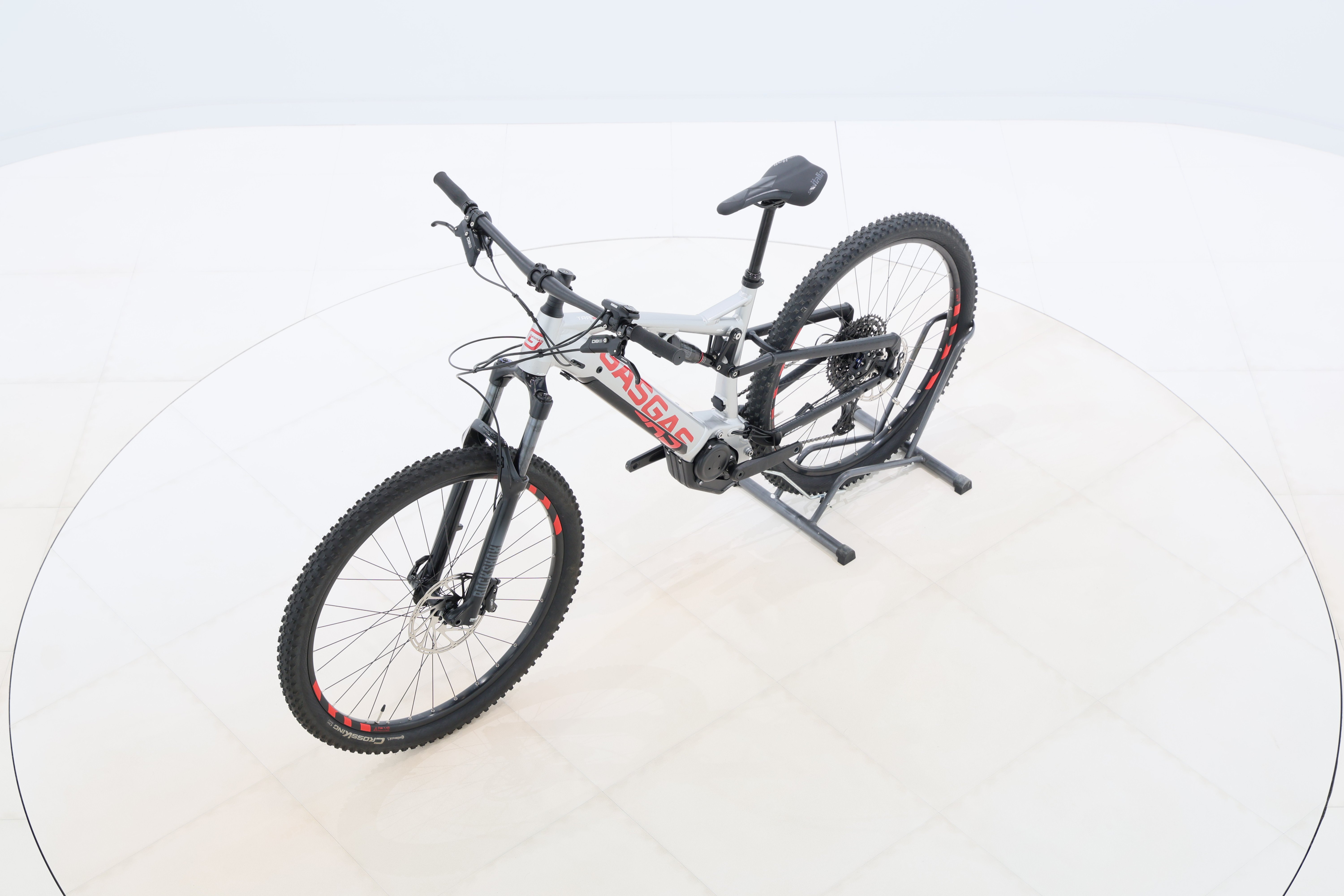 95ca7e7c-94ac-460f-a734-c2b4faee4e89