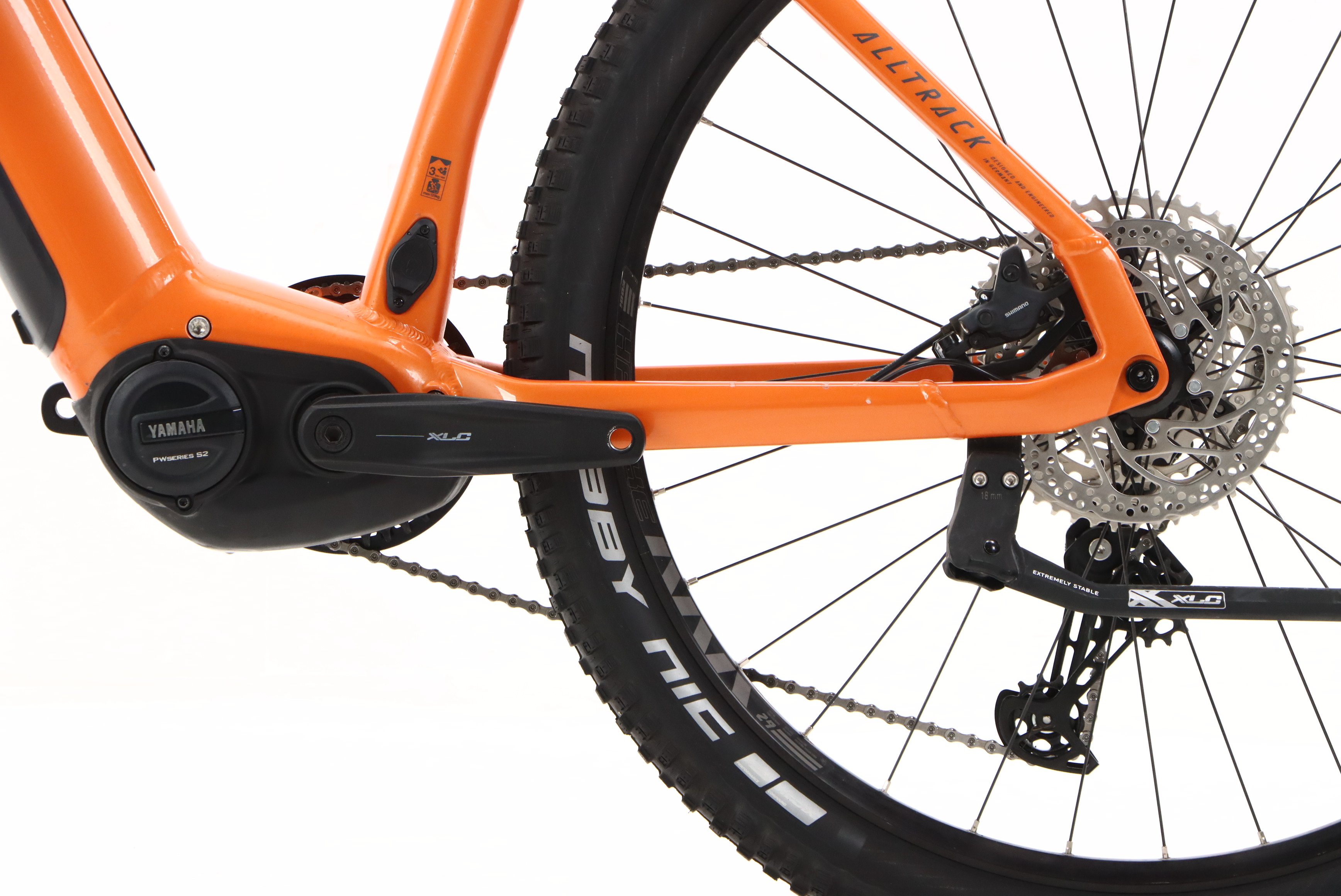 e688356b-89d8-433d-8bc6-89eb3898681b