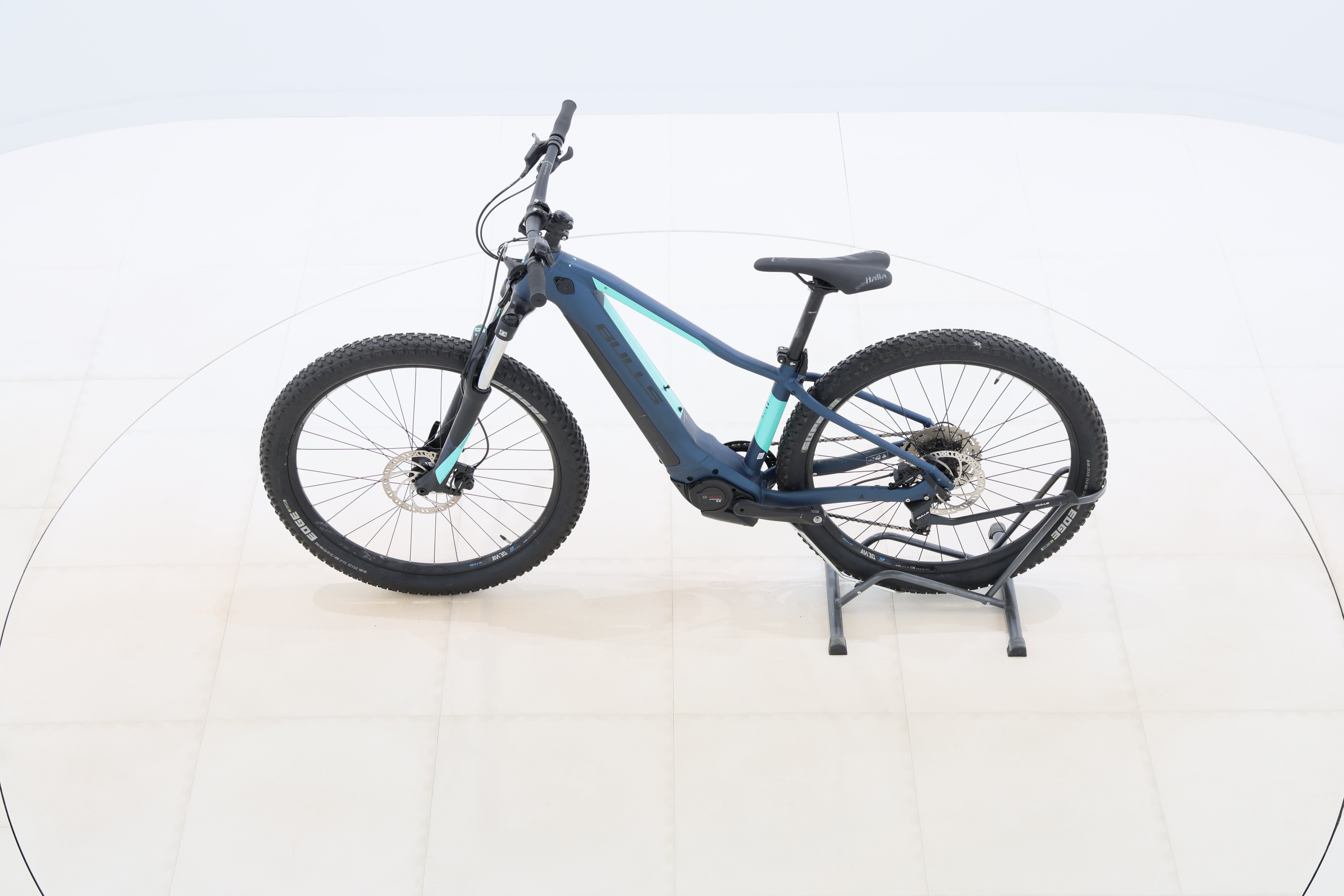 d0b30cc0-d099-43eb-a92f-95be63499b12