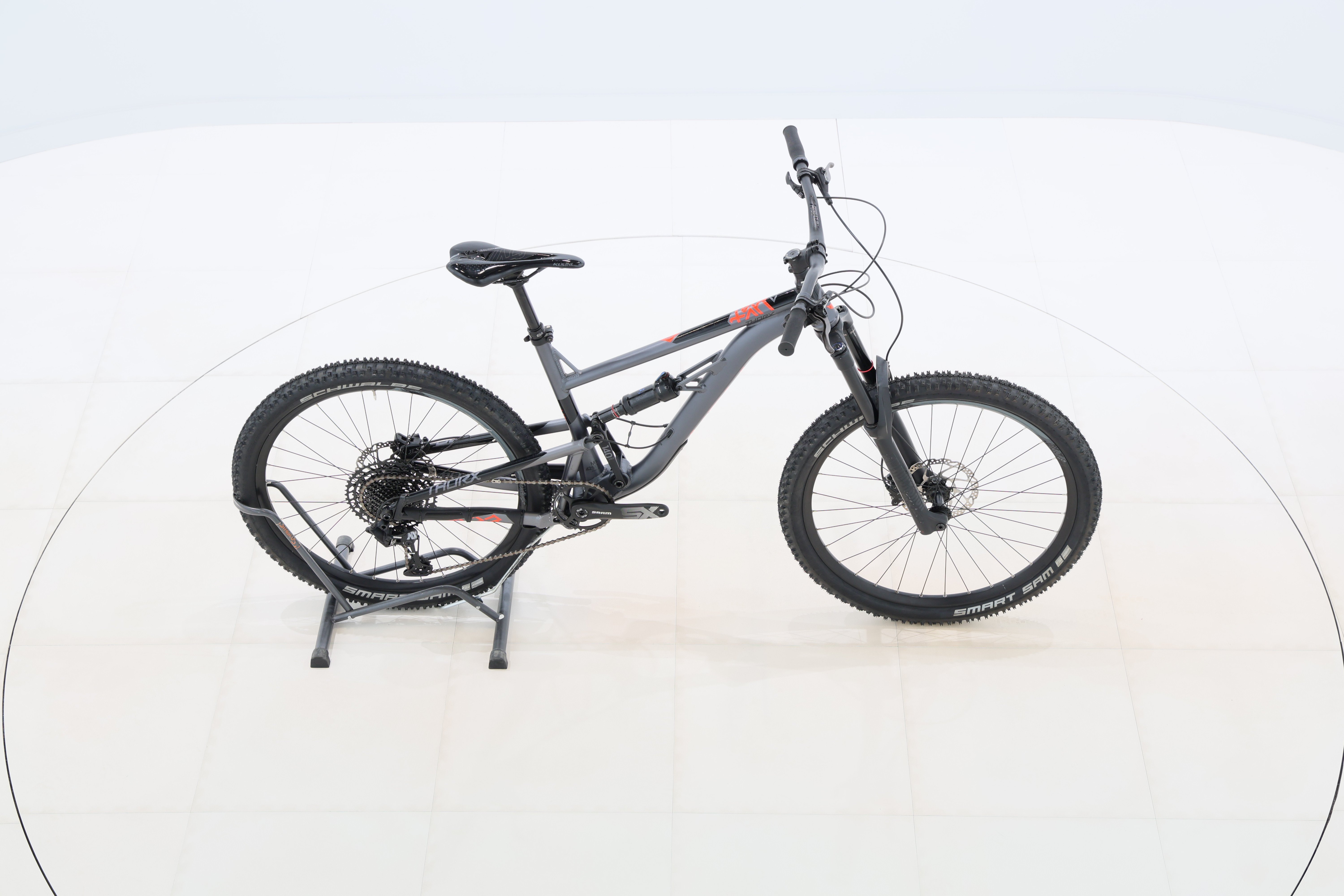 1f0299c9-8aa6-4869-b877-e810776fbd29