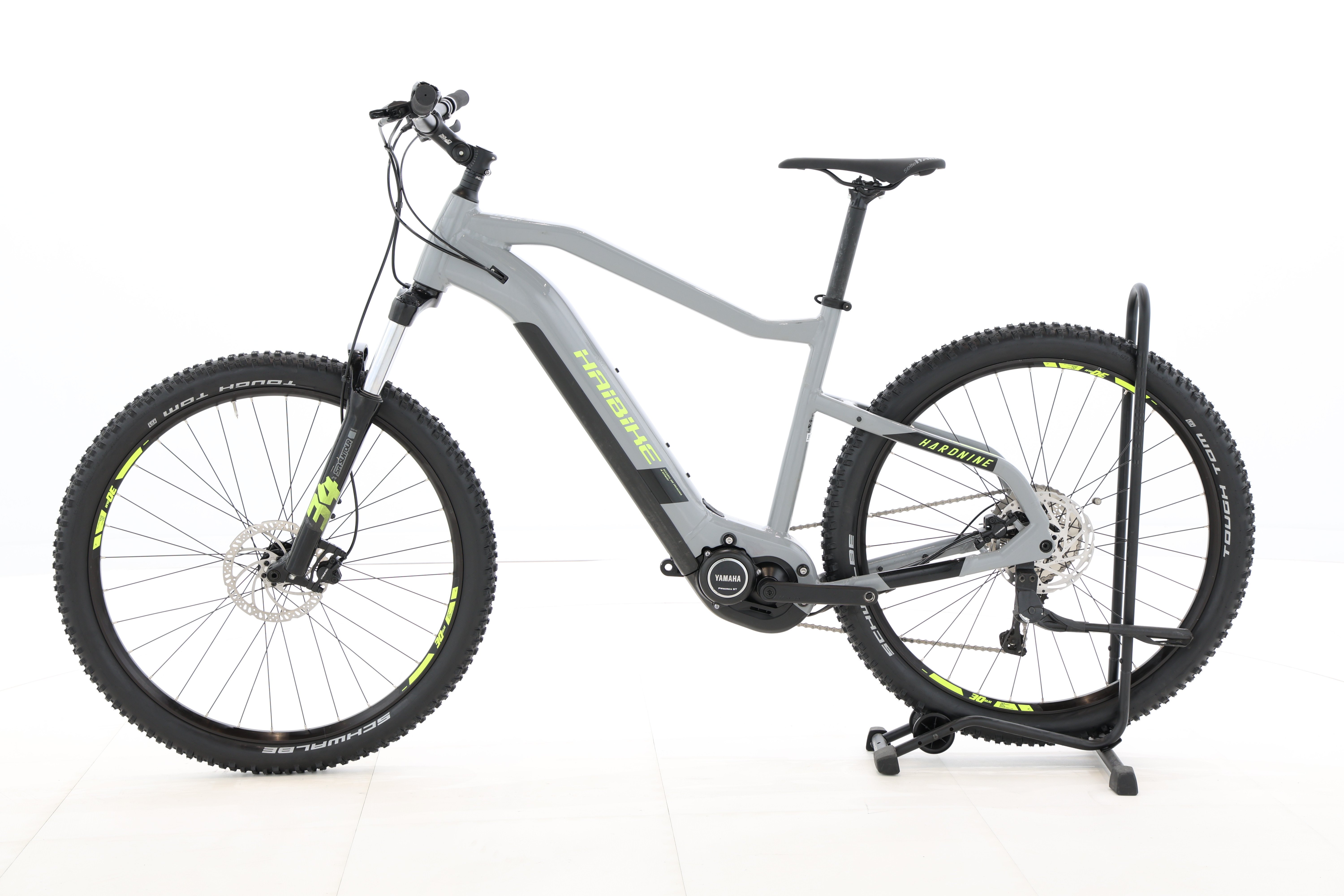 a77402ef-9272-4240-88c6-ba4844396fb2