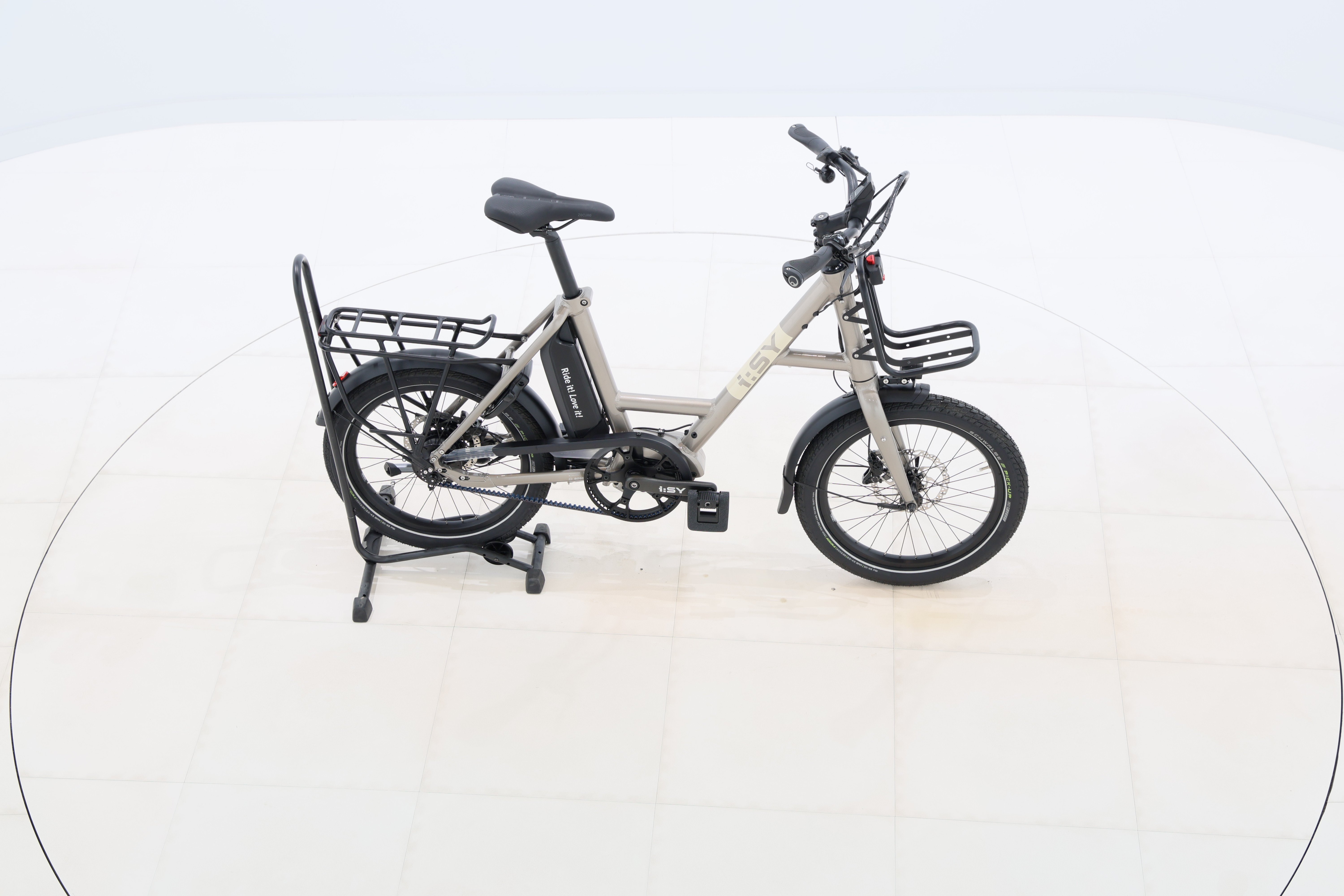 3bb1c854-4cfd-48cc-a819-c3380147c4c2