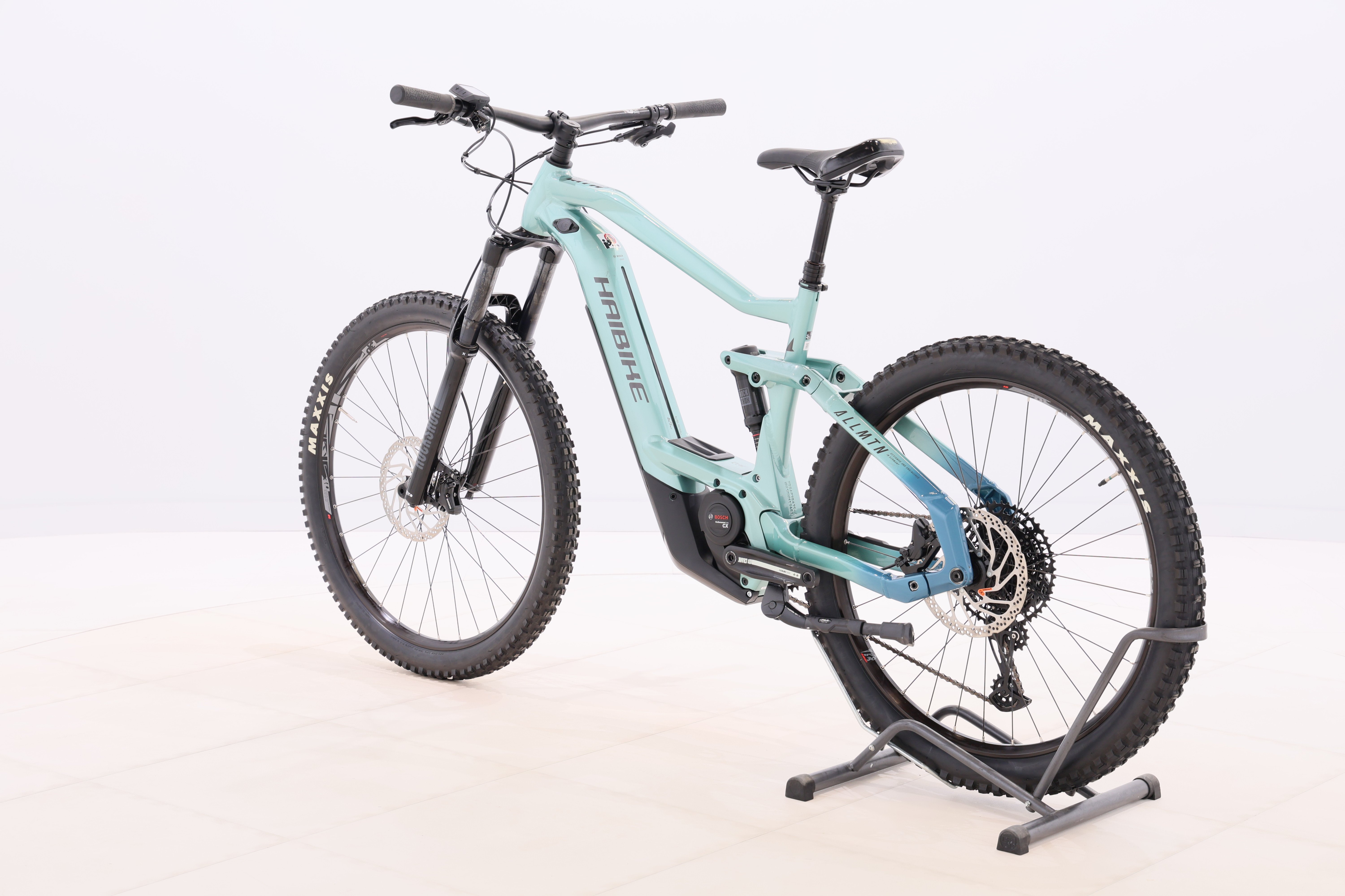 949efcb8-62bb-402d-bd1d-f4c40e20b1c9