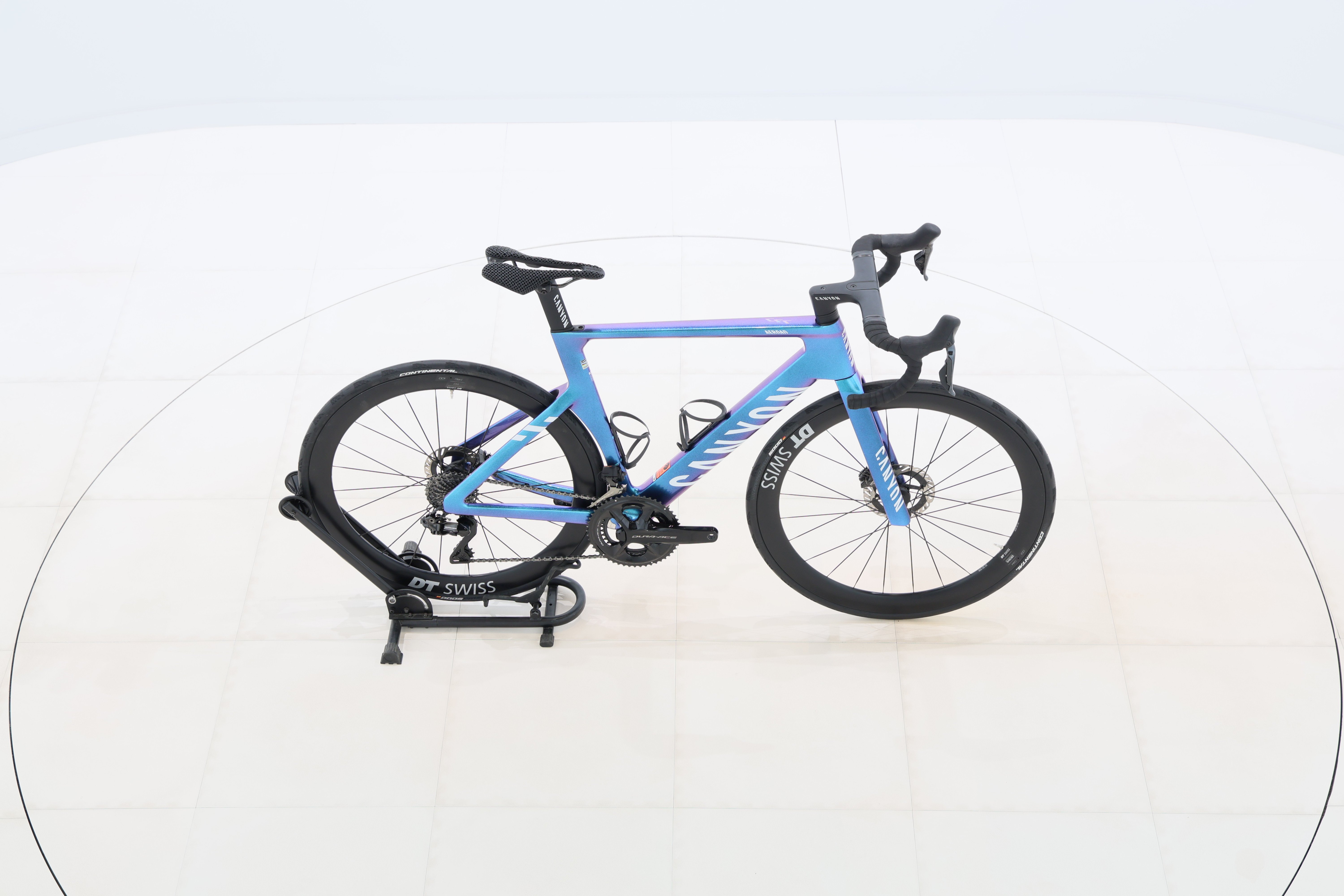 a6b495a5-730a-42e5-80a3-6a01161cd136