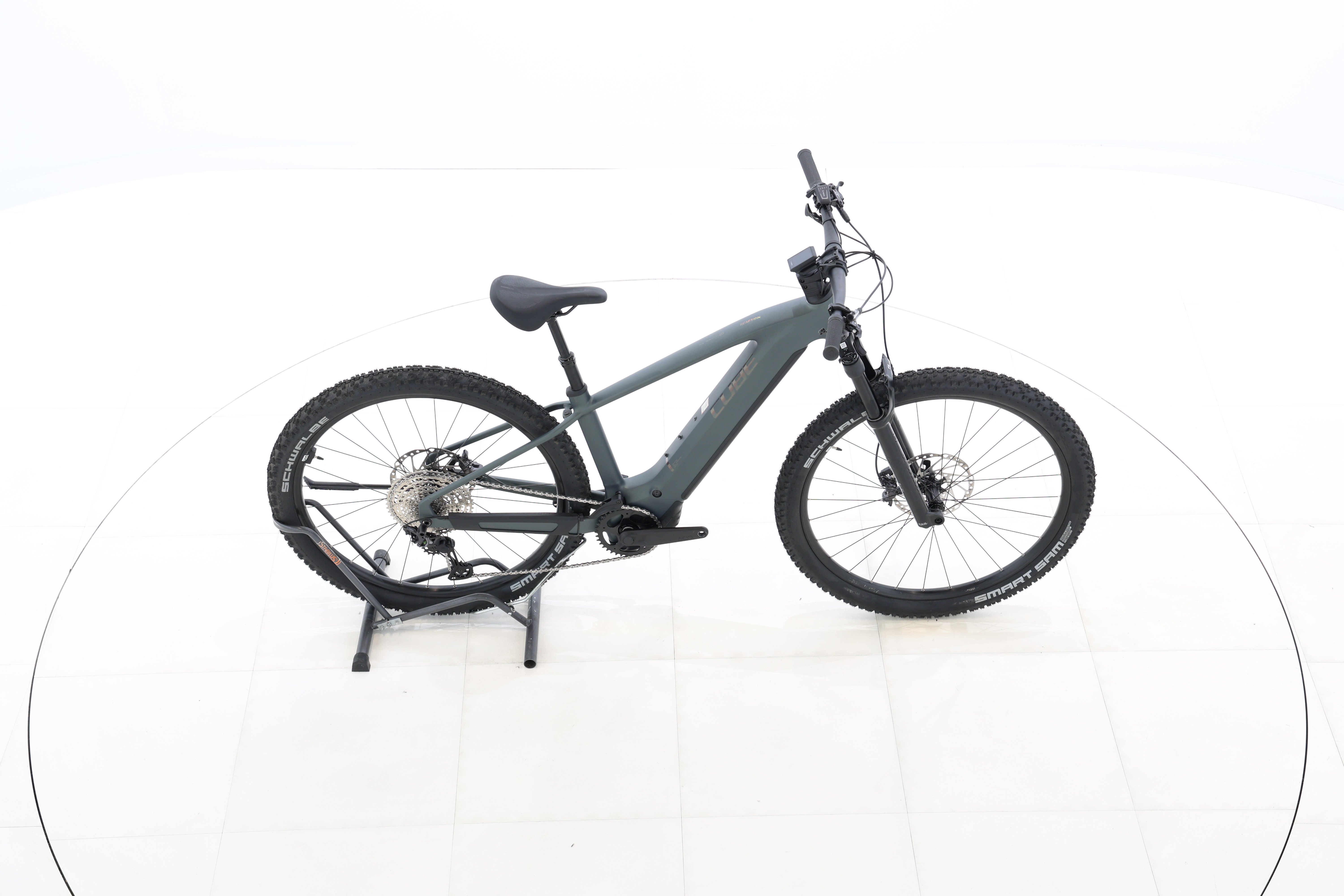 3a614f1c-0d21-4fcb-a8d1-b75e1bbb8623