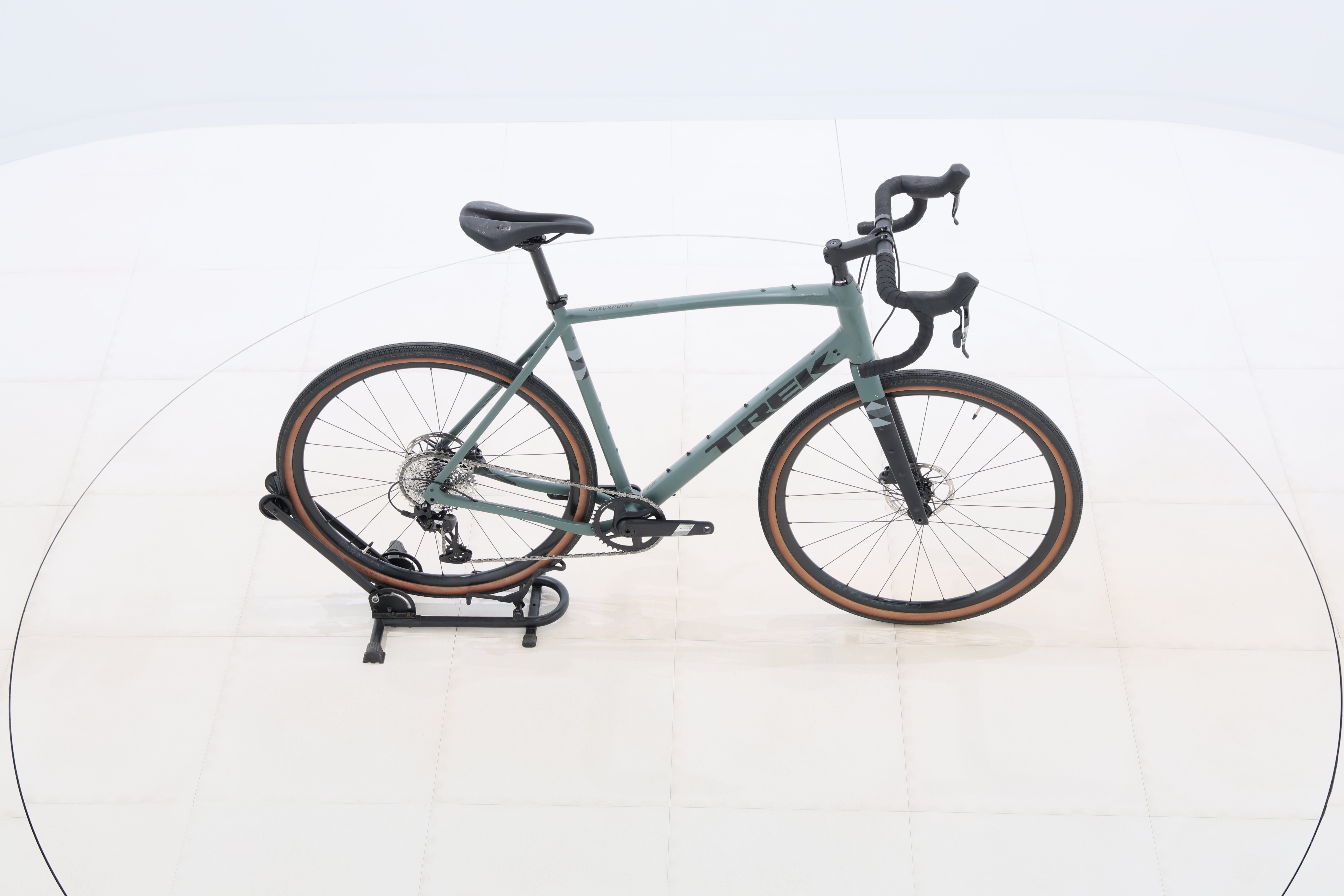 03e4c981-62a4-47b1-b12b-e06434c8f284