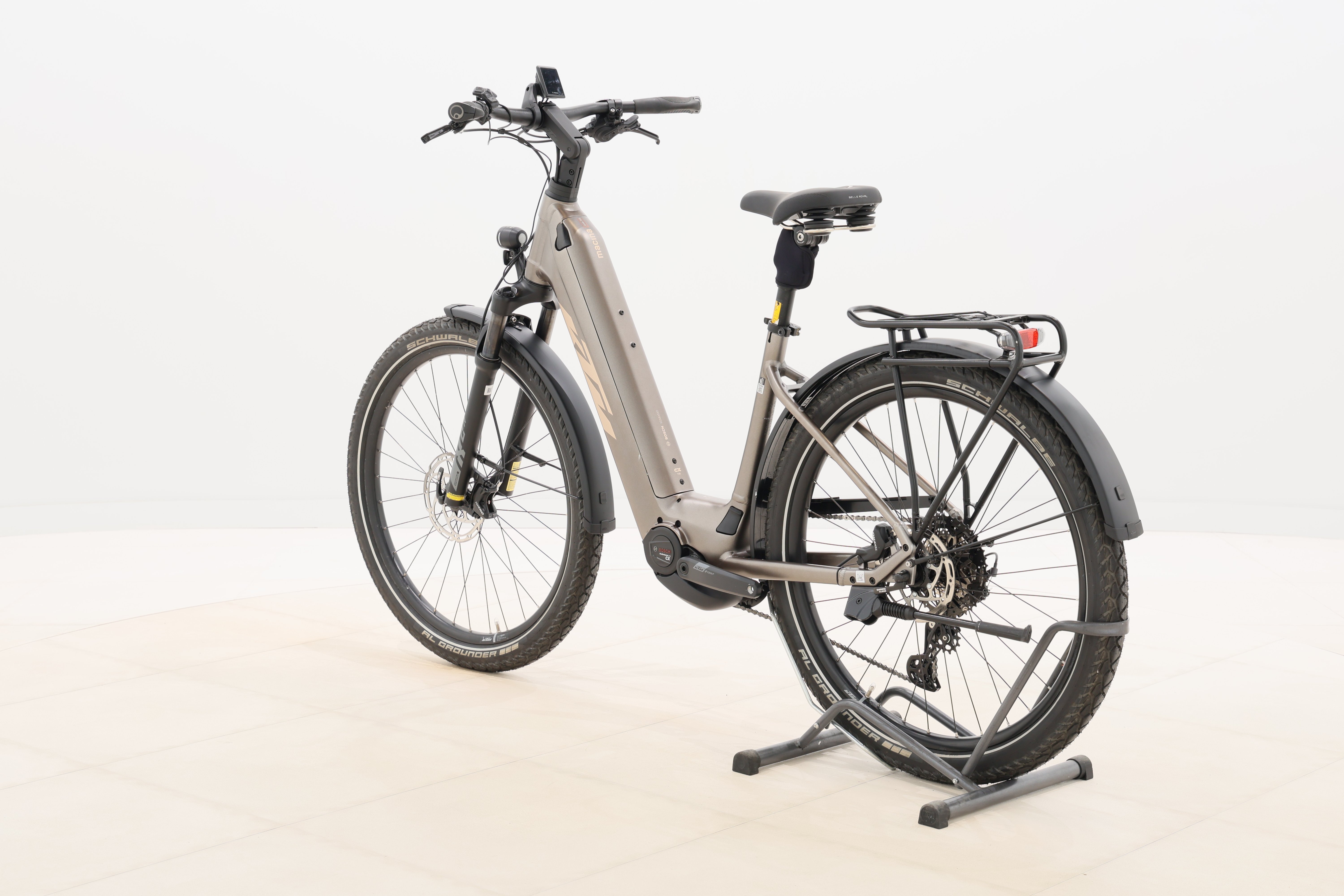e750cb1b-edb7-4903-91be-68ca1a047b95